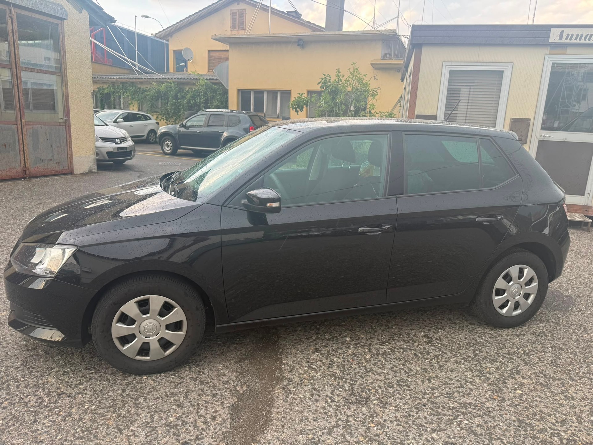 SKODA Fabia 1.0 Active-image-1