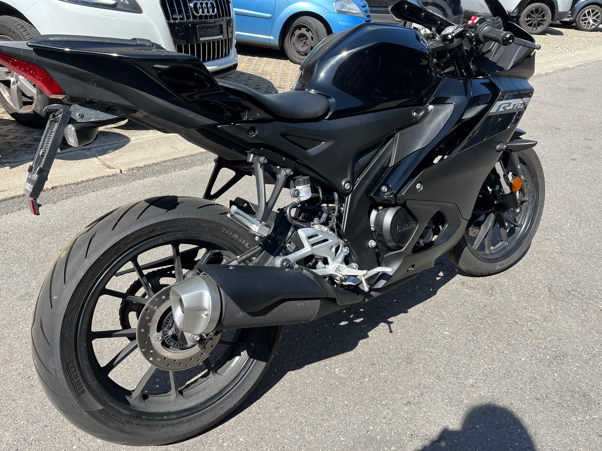 YAMAHA YZF-R 125 ABS-image-6