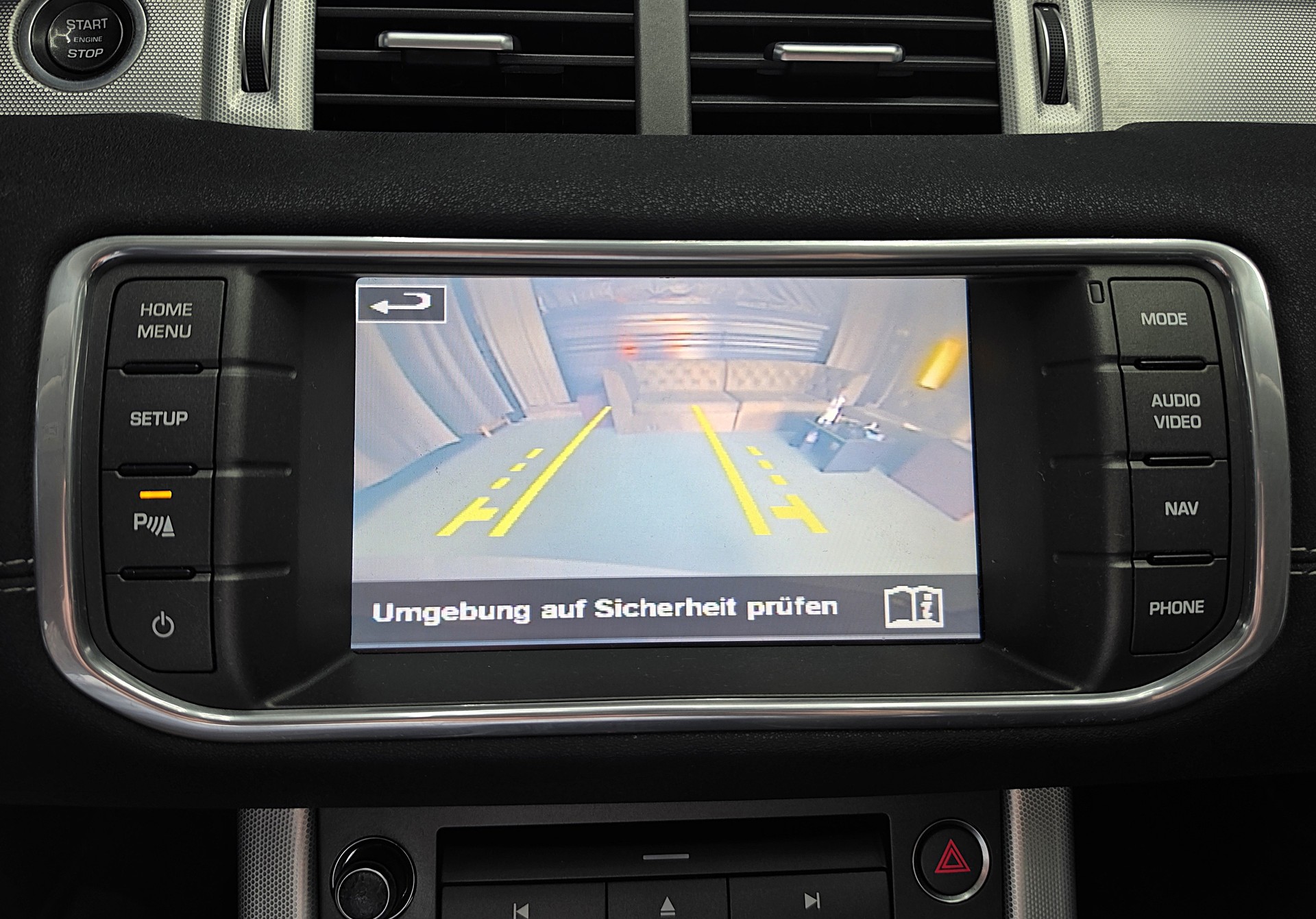 LAND ROVER Range Rover Evoque 2.0 Si4 Dynamic-image-8