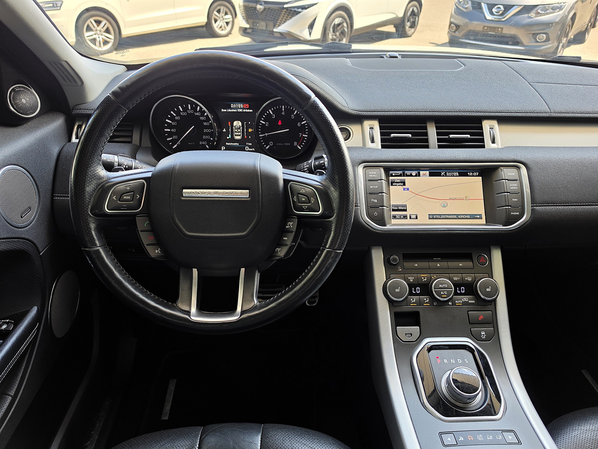 LAND ROVER Range Rover Evoque 2.0 Si4 Dynamic-image-9