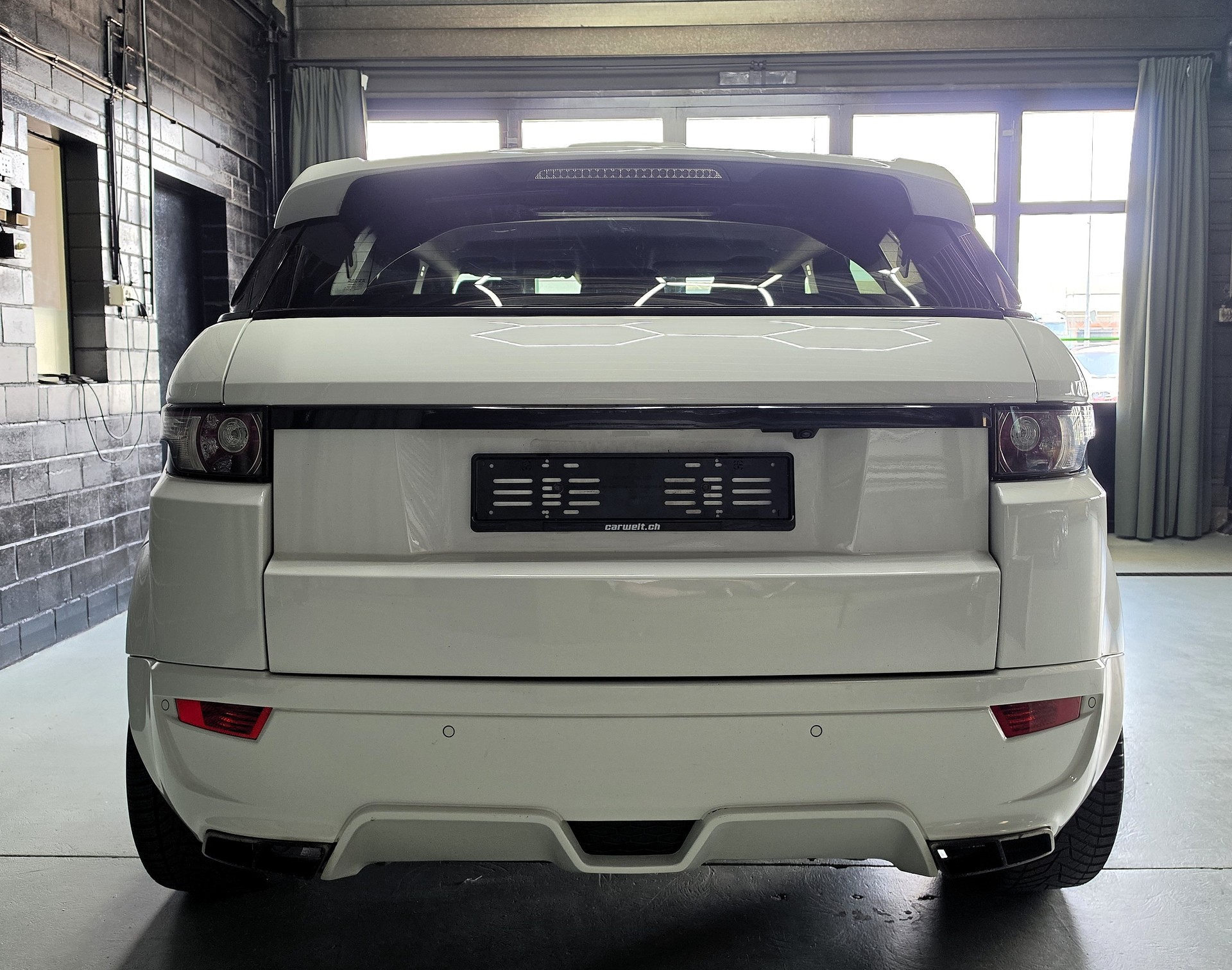 LAND ROVER Range Rover Evoque 2.0 Si4 Dynamic-image-3