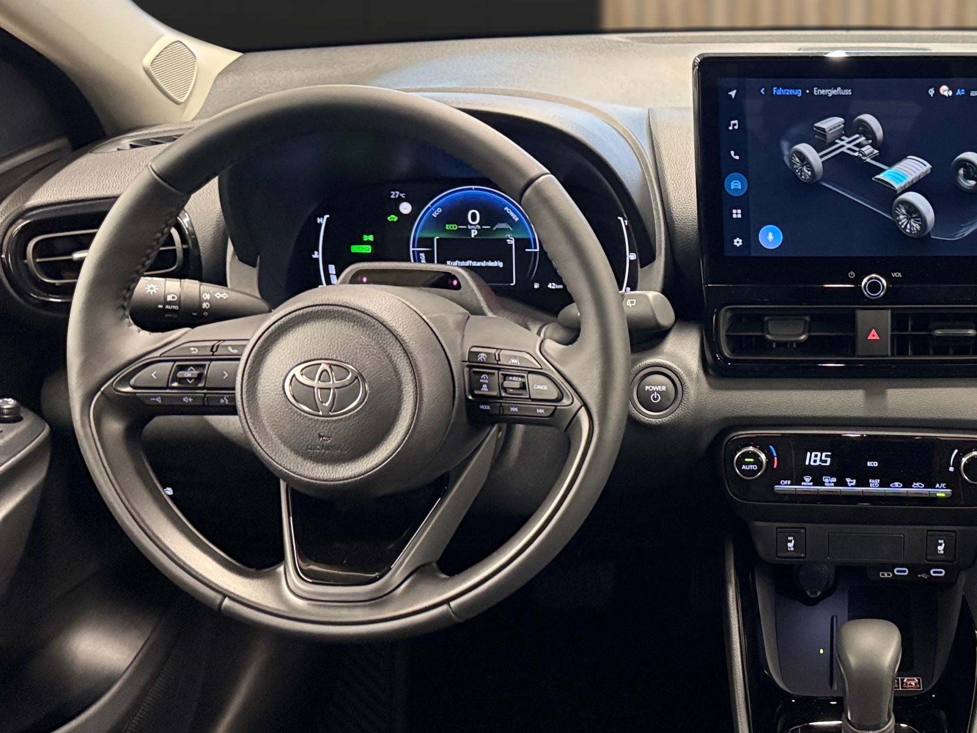 TOYOTA Yaris 1.5 VVT-i HSD Trend-image-12