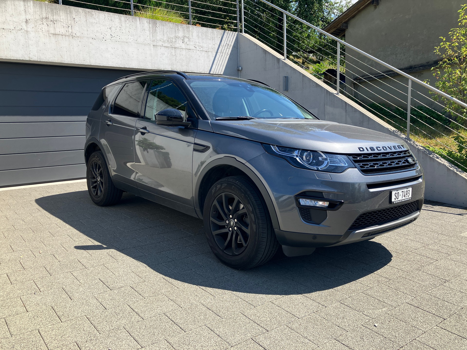 LAND ROVER 2.0 TD4 SE-image-1