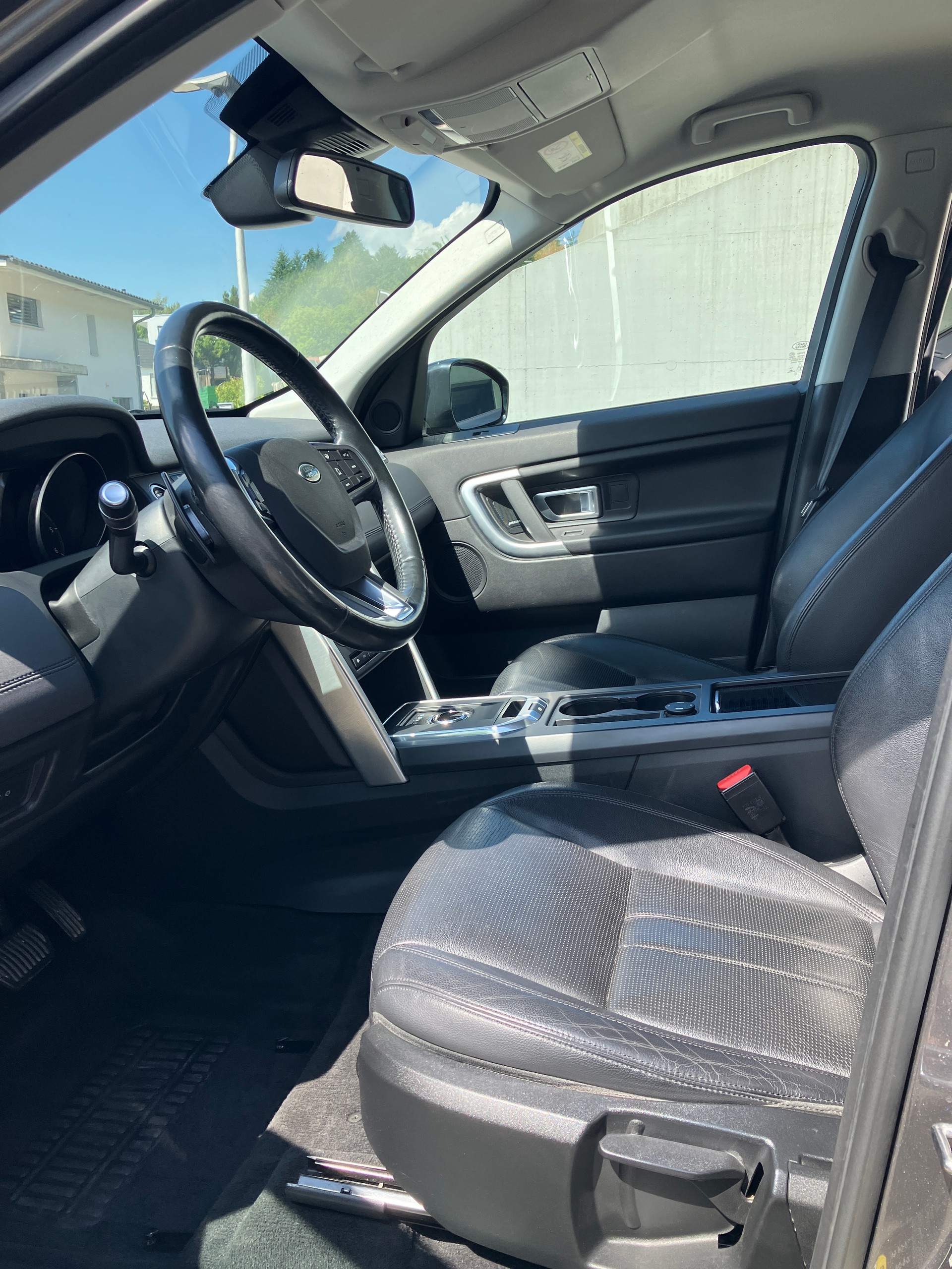 LAND ROVER 2.0 TD4 SE-image-6