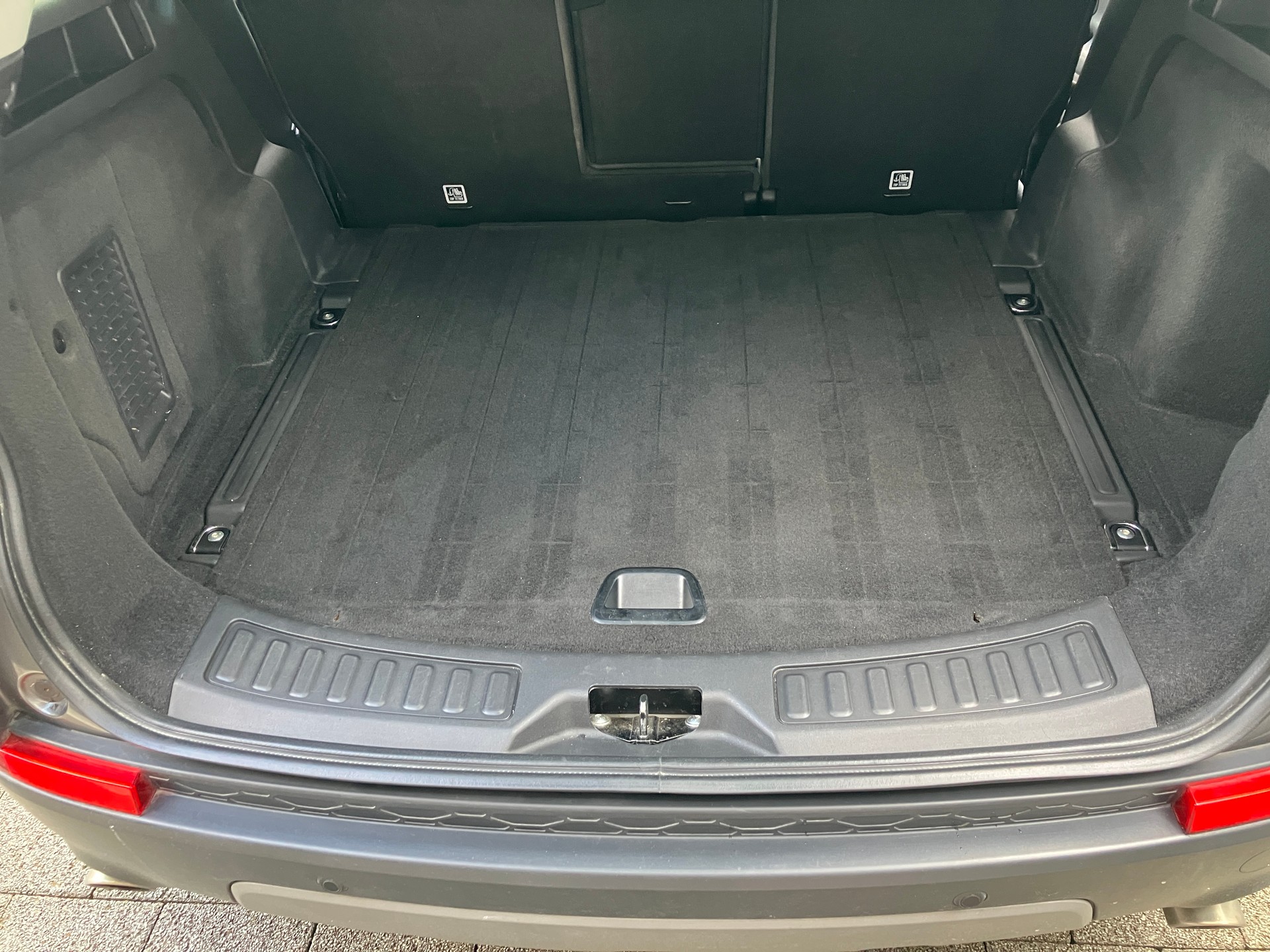 LAND ROVER 2.0 TD4 SE-image-10