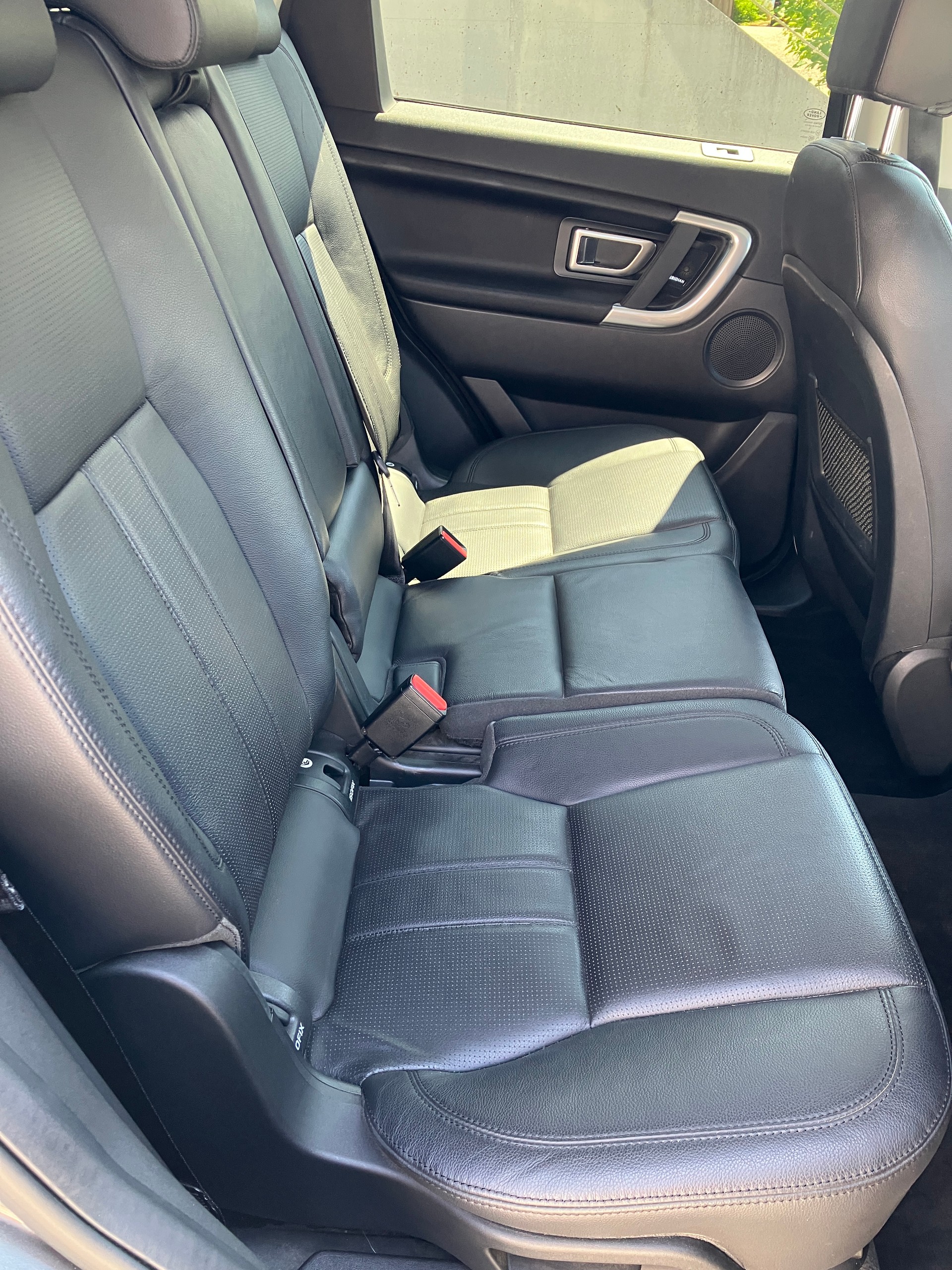 LAND ROVER 2.0 TD4 SE-image-8
