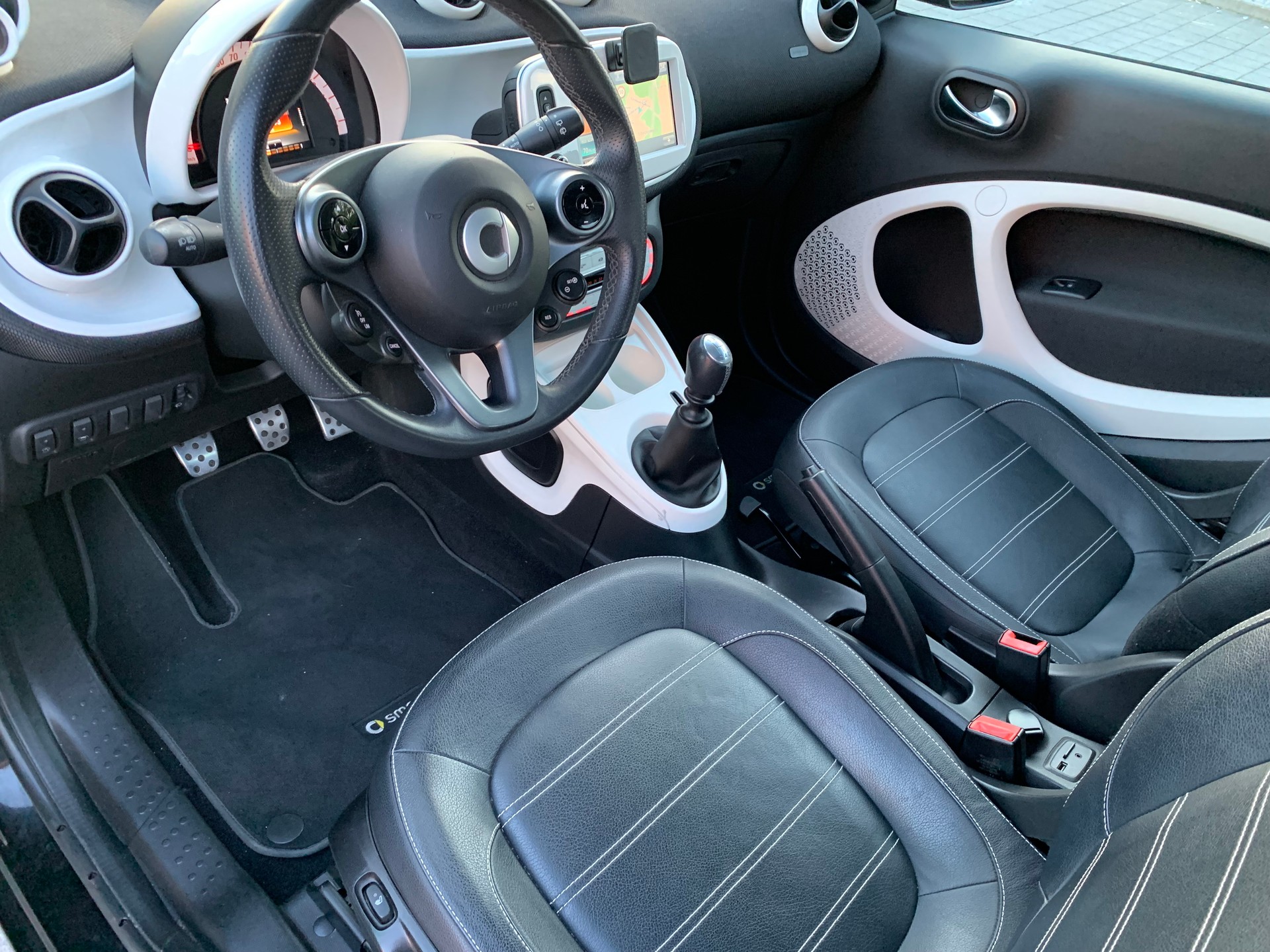 SMART fortwo prime-image-7