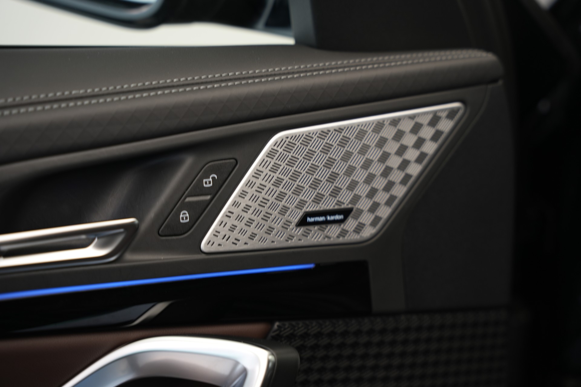 BMW X2 xDrive M35i *HuD* *Harman/Kardon* *AHK*-image-15