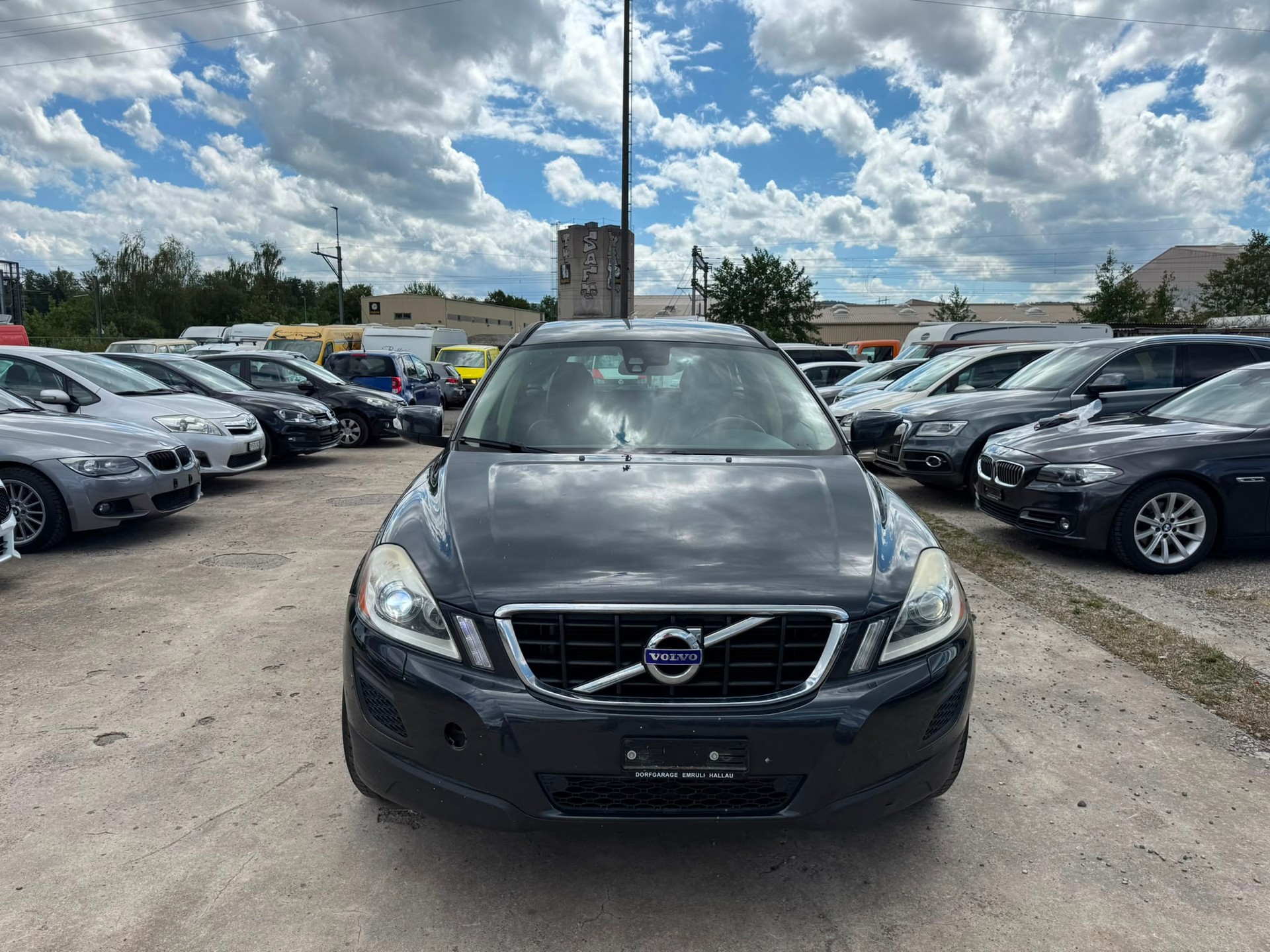VOLVO XC60 D3 AWD Momentum Geartronic-image-0