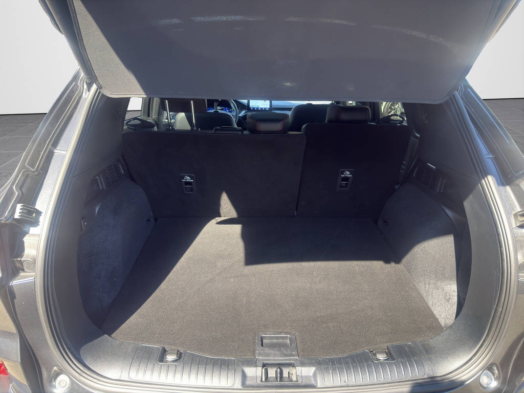 FORD Kuga 2.5 Plug-in Hybrid ST-Line X-image-15