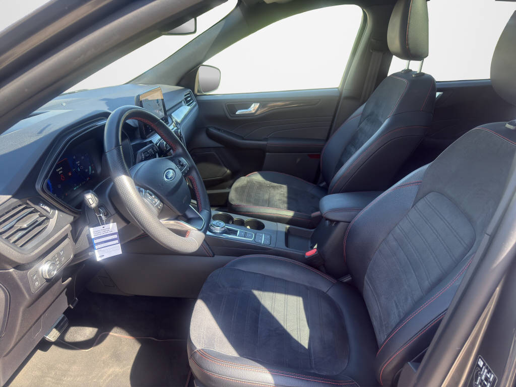 FORD Kuga 2.5 Plug-in Hybrid ST-Line X-image-8