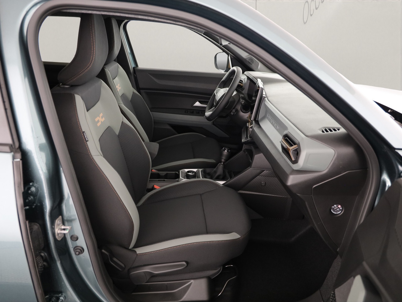 DACIA Duster 1.2 TCe Extreme 4WD-image-6