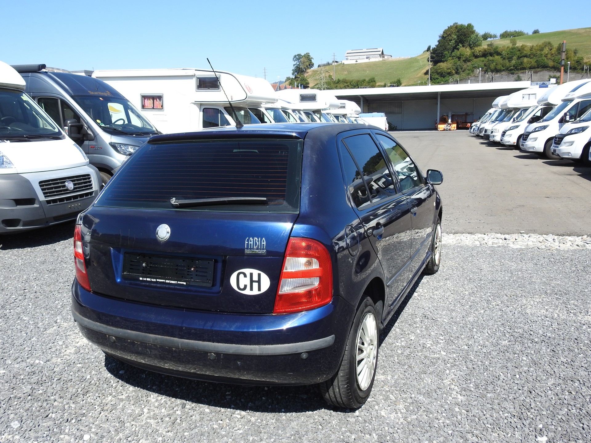 SKODA Fabia Hatchback 1.4 16V Comfort-image-5