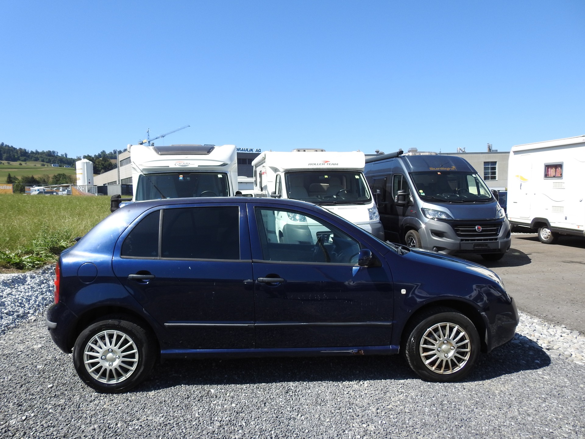 SKODA Fabia Hatchback 1.4 16V Comfort-image-6