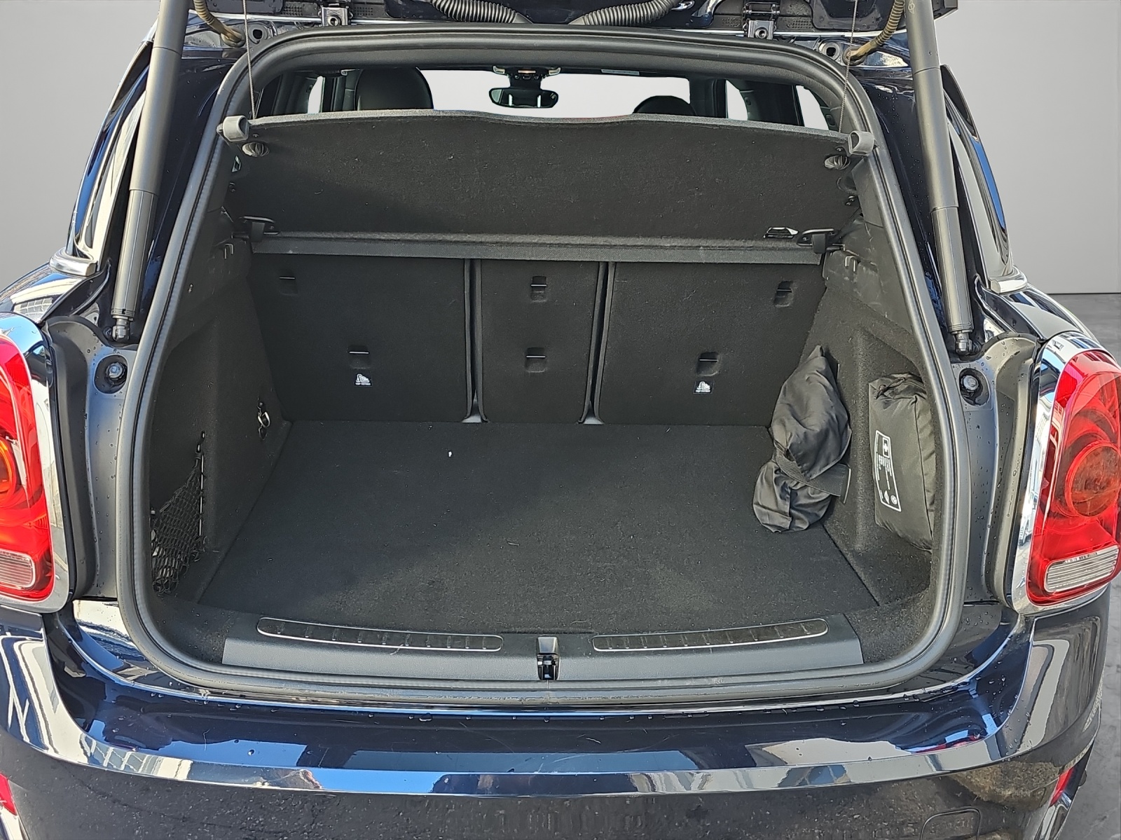 MINI Countryman F60 1.5i Cooper S E ALL4-image-15