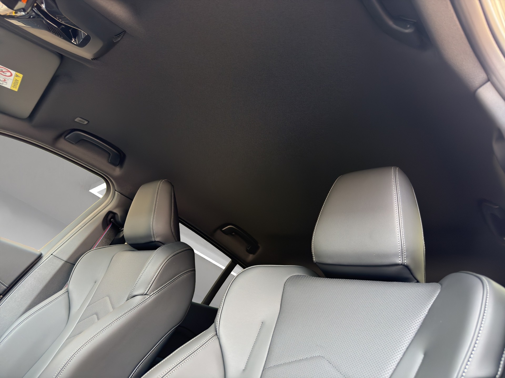 BMW iX2 xDrive 30 M Sport Pro-image-11