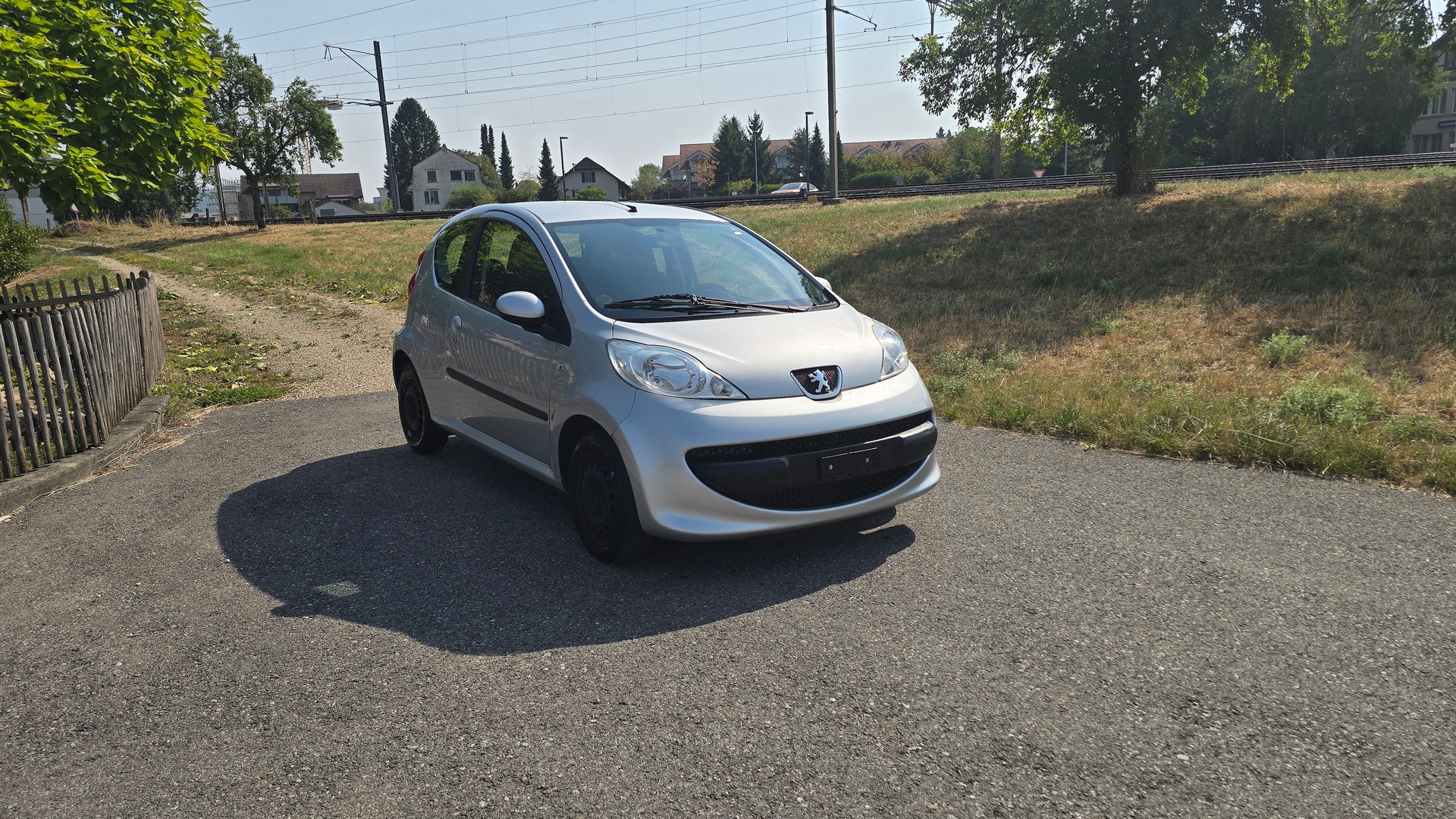PEUGEOT 107 1.0 Trendy, Automat, Klima, DAB+-image-1