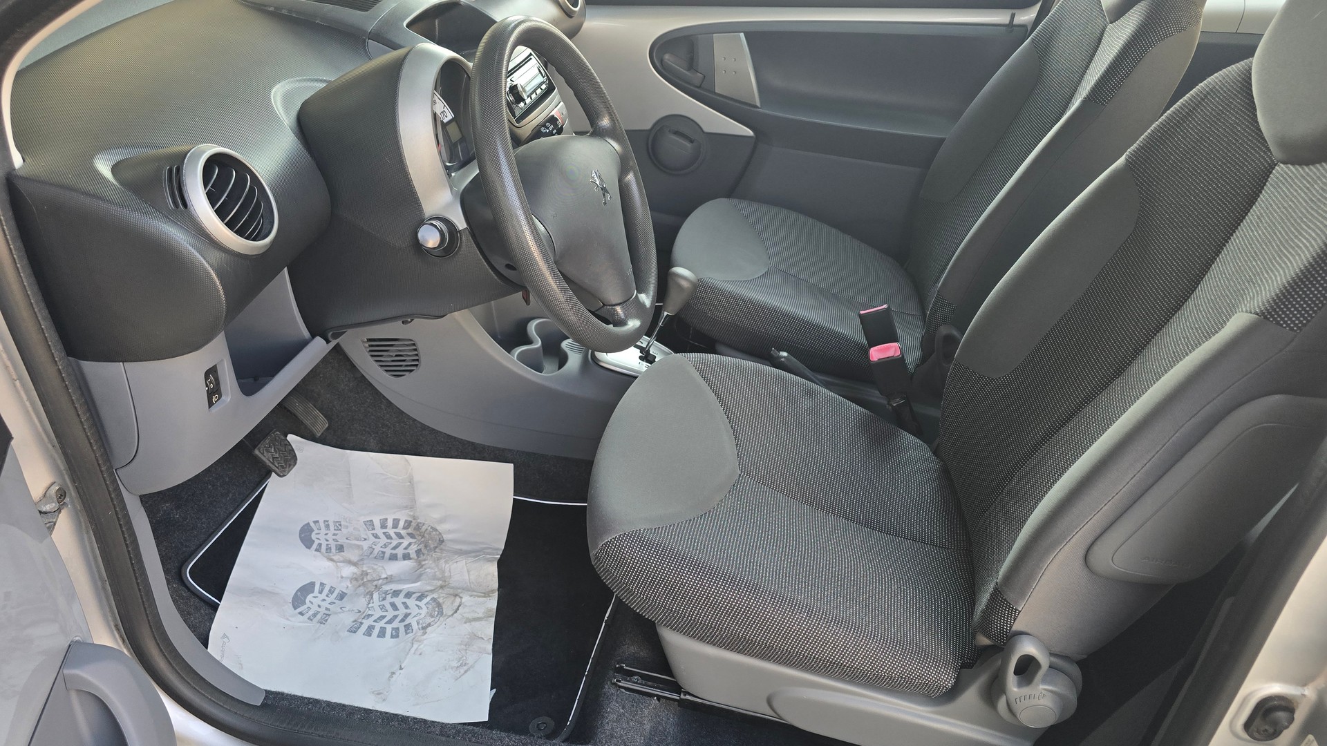 PEUGEOT 107 1.0 Trendy, Automat, Klima, DAB+-image-11