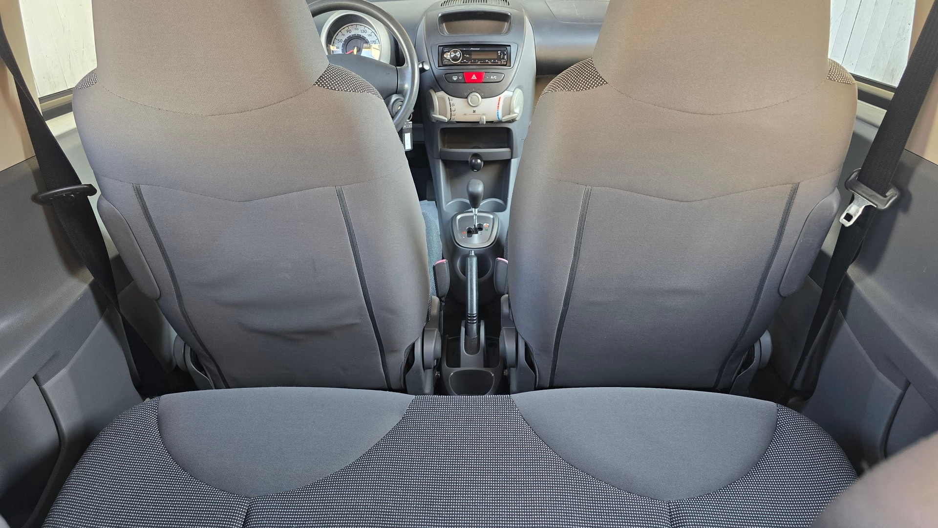 PEUGEOT 107 1.0 Trendy, Automat, Klima, DAB+-image-12