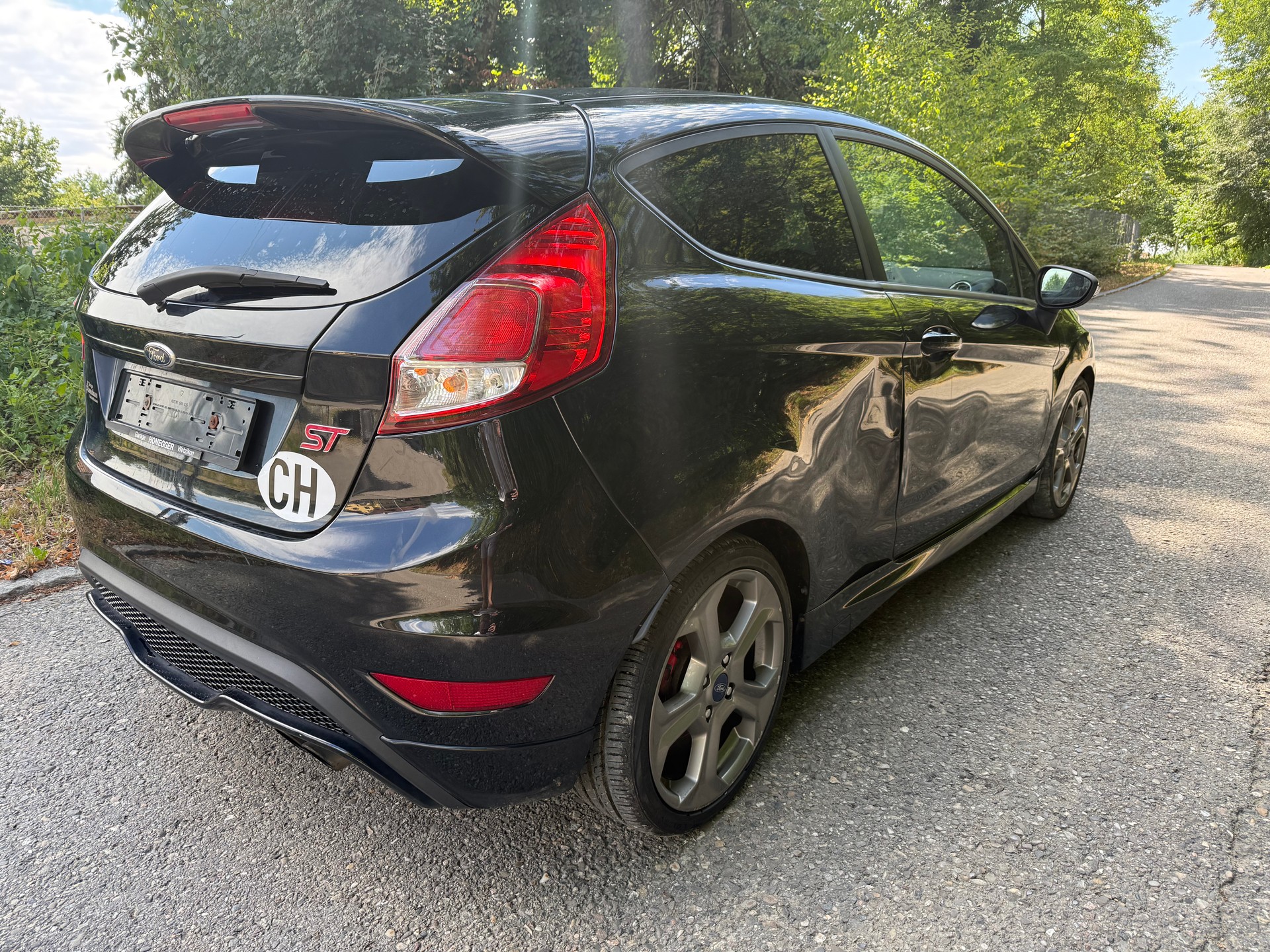 FORD Fiesta 1.6 SCTi ST-2-image-3