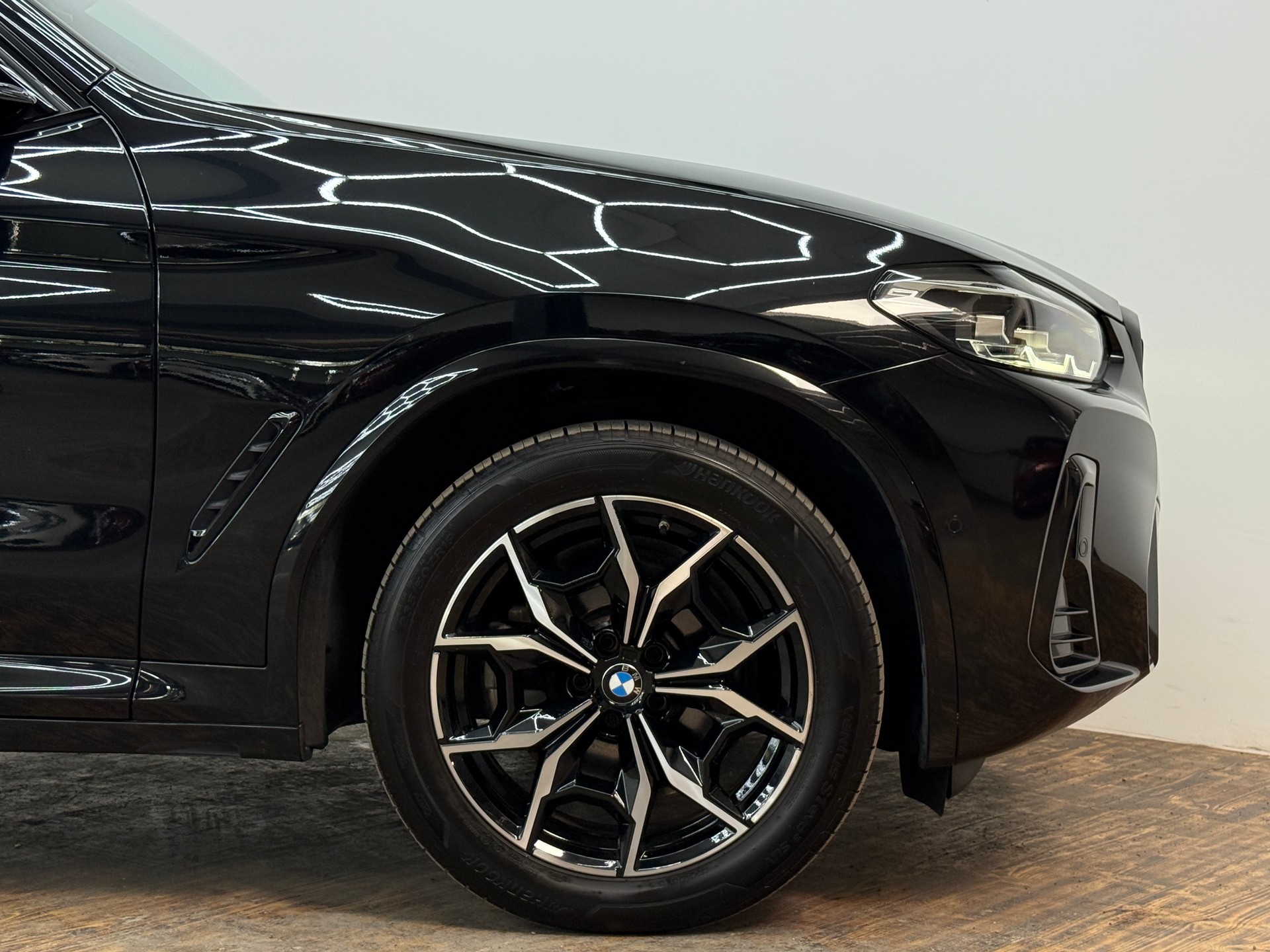 BMW X3 xDrive 48V 20d M Sport-image-16