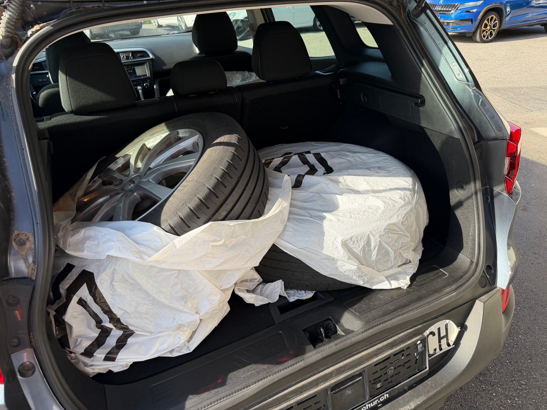 RENAULT Kadjar 1.2 16V Turbo Conquest EDC-image-5