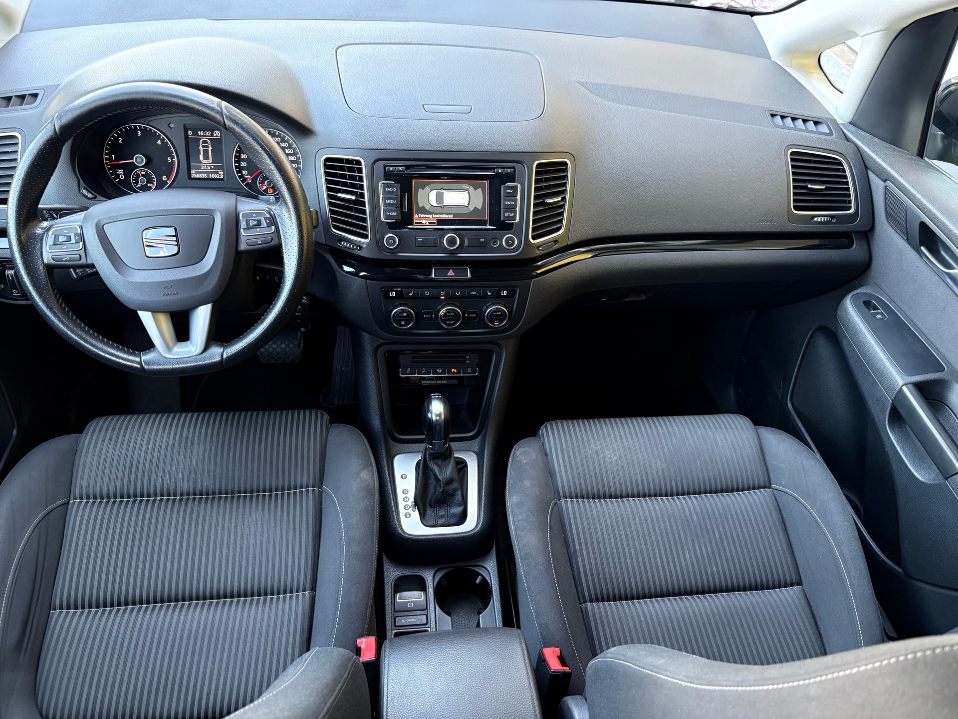 SEAT Alhambra 2.0 TDI Reference Eco DSG-image-13