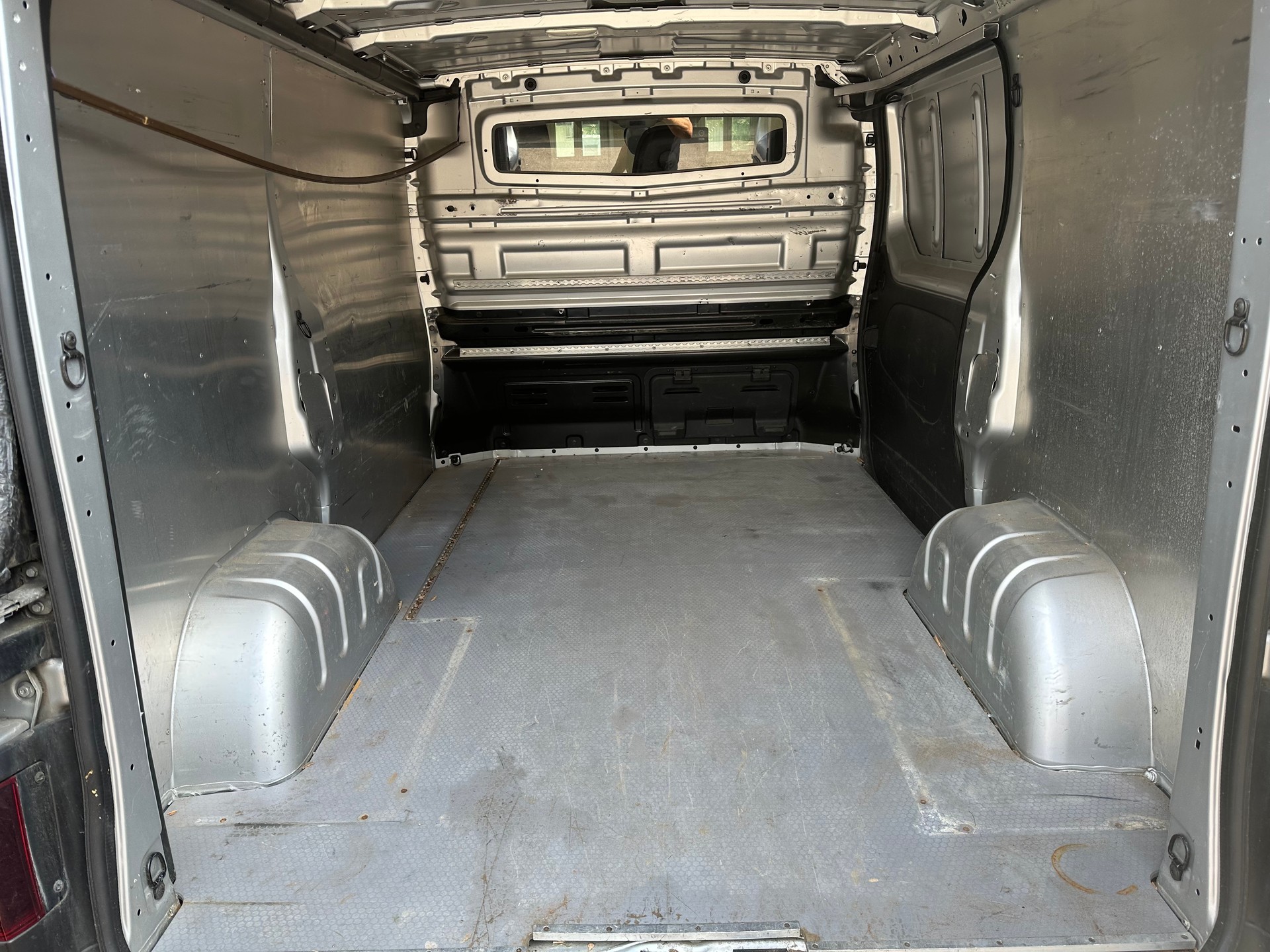 RENAULT Trafic 1.6 ENERGY TwinT. dCi145 2.9t Business L1H1-image-7