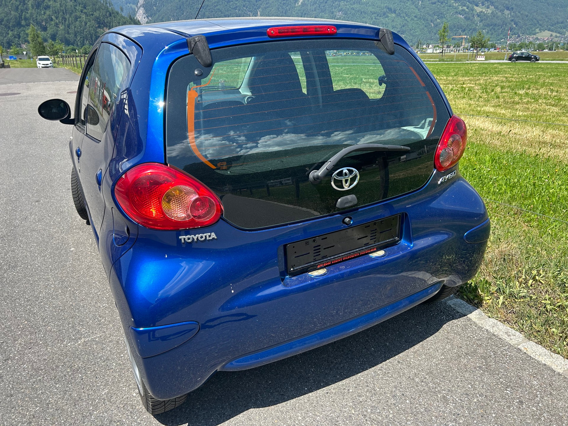 TOYOTA Aygo 1.0 Linea Terra-image-5