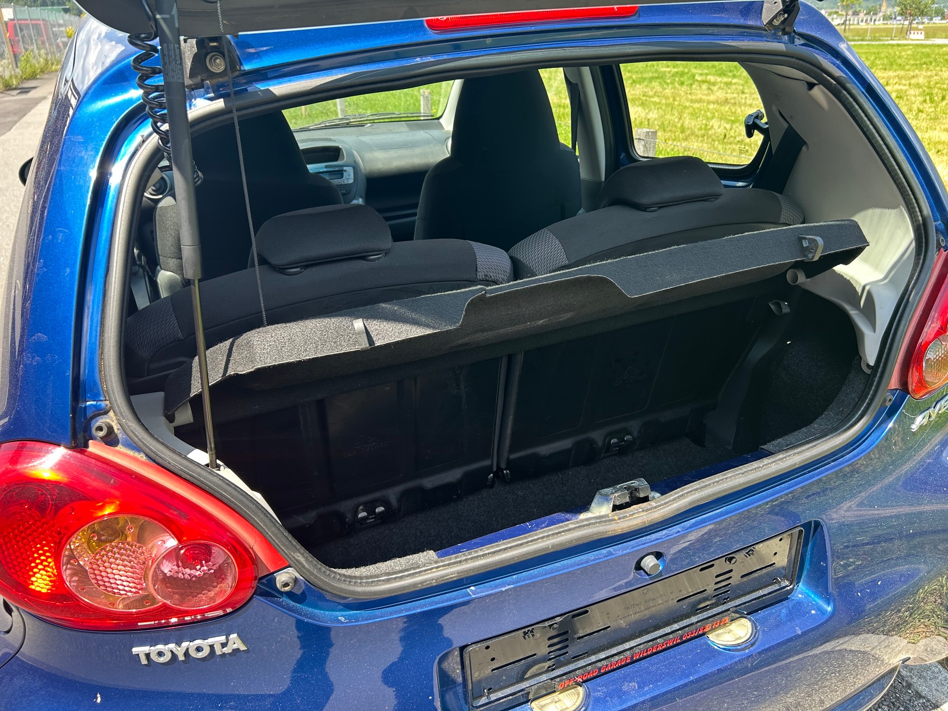 TOYOTA Aygo 1.0 Linea Terra-image-10