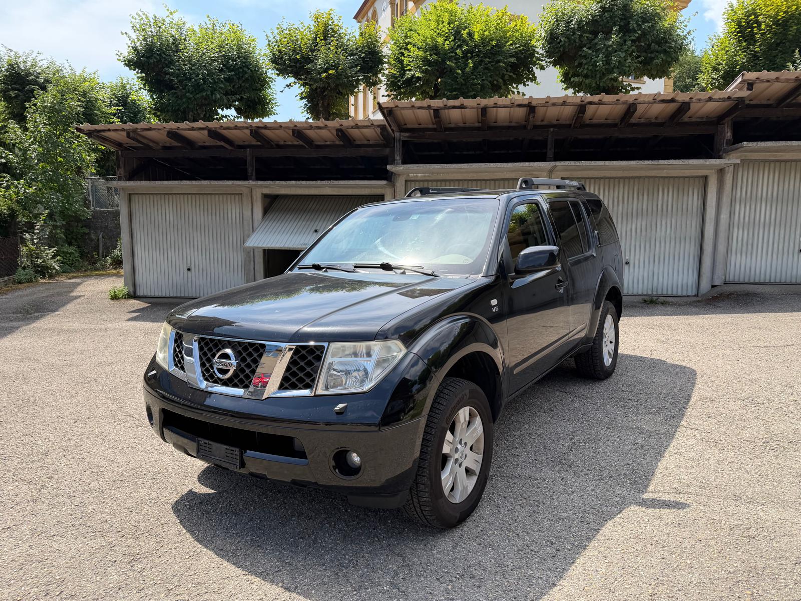 NISSAN Pathfinder 4.0 LE-image-0