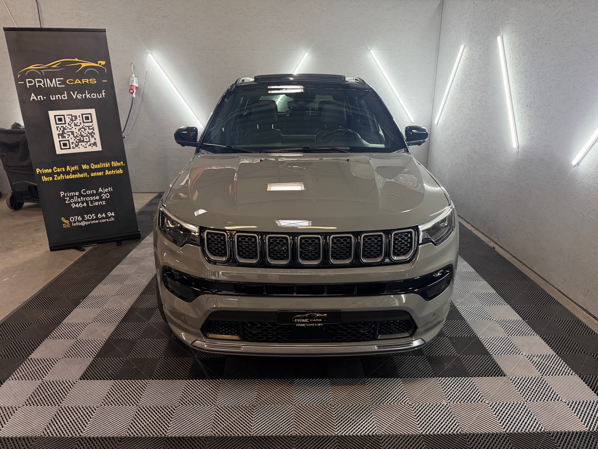 JEEP Compass 1.3 T PHEV S AWD-image-7