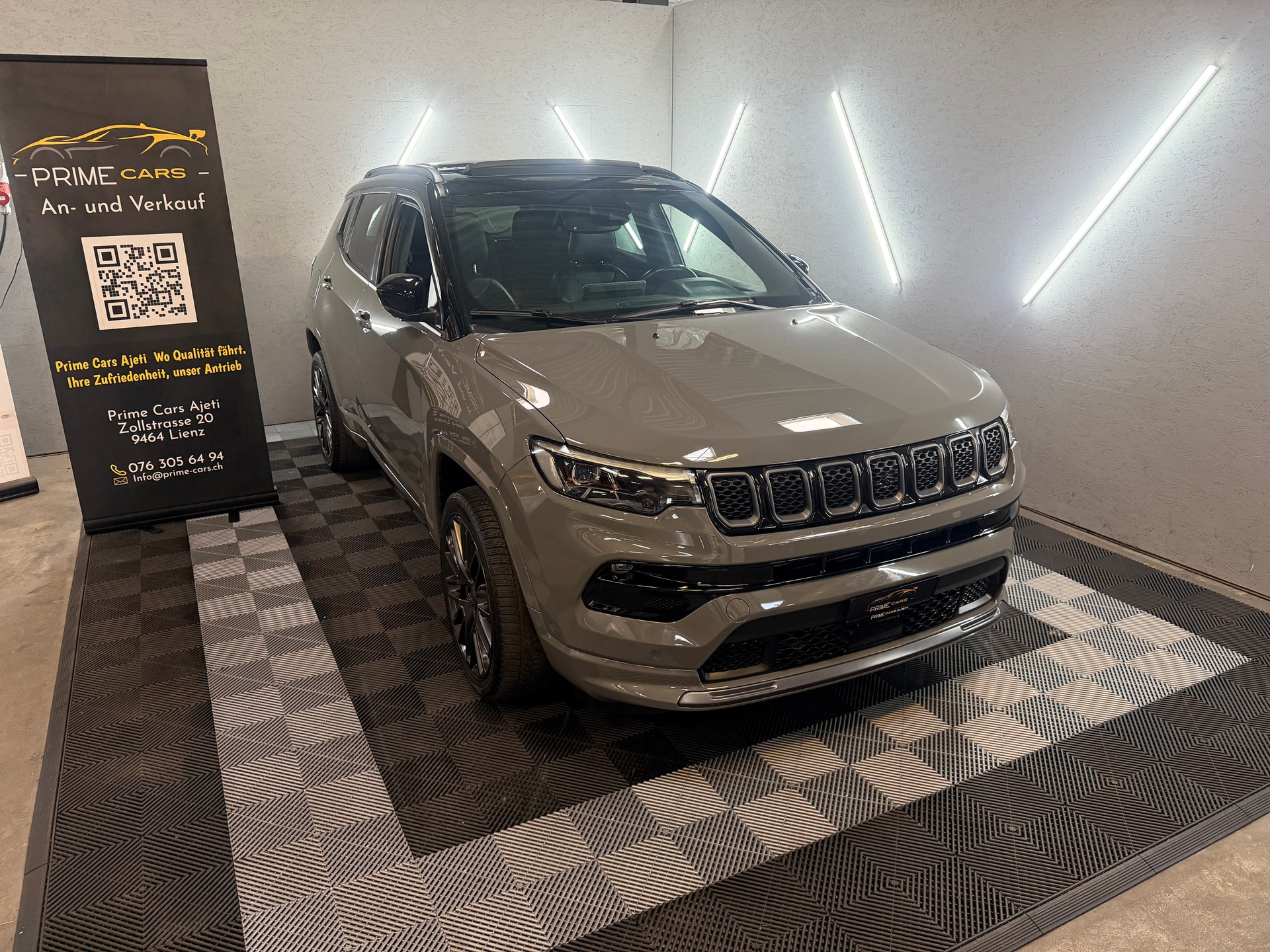 JEEP Compass 1.3 T PHEV S AWD-image-0