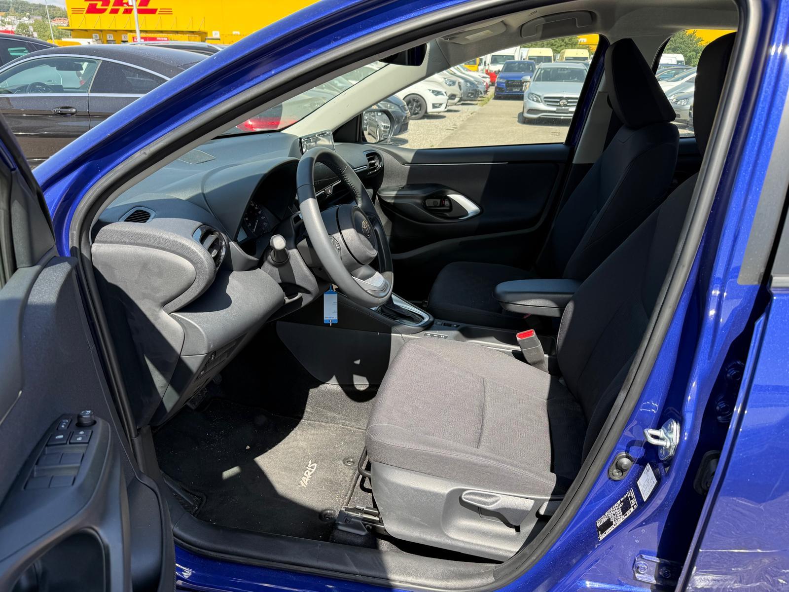 TOYOTA Yaris 1.5 VVT-i HSD Comfort-image-7
