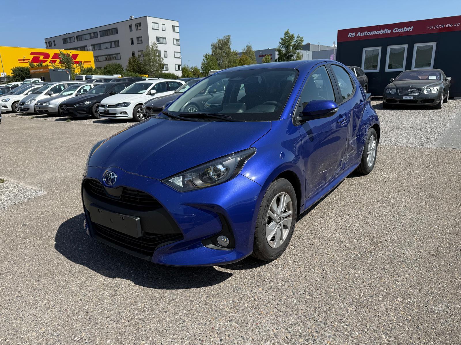 TOYOTA Yaris 1.5 VVT-i HSD Comfort-image-2