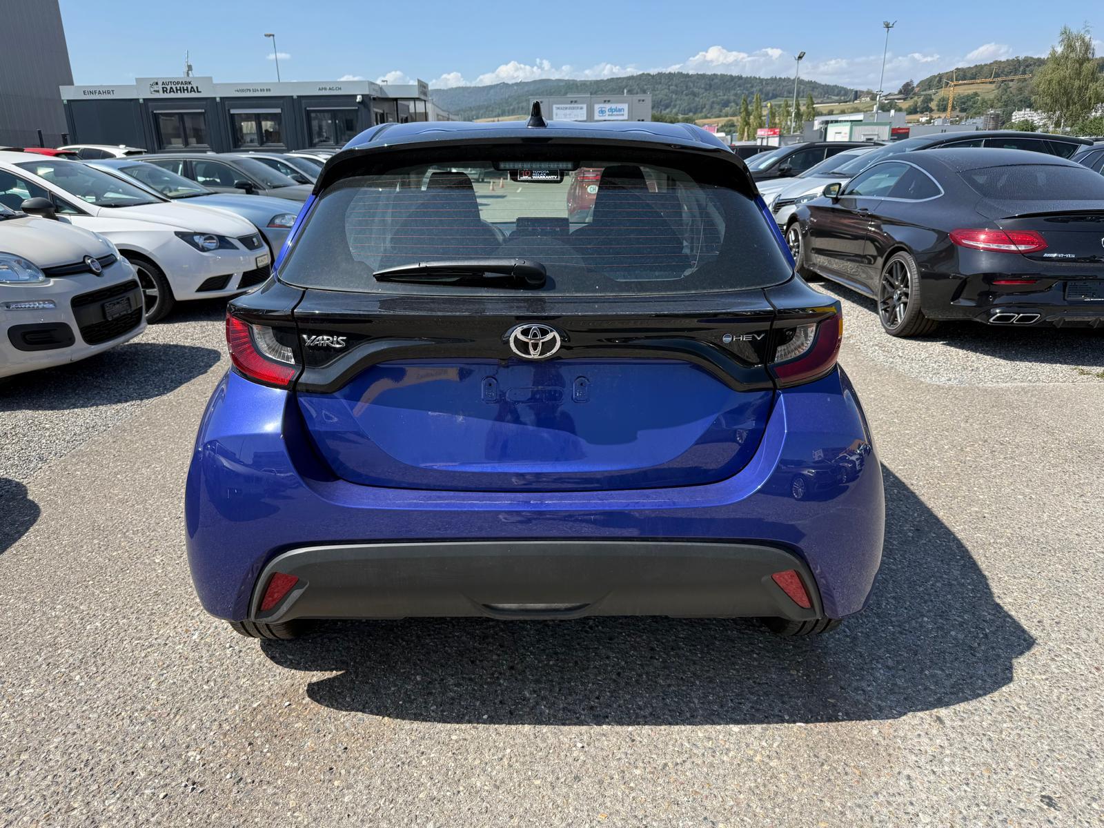 TOYOTA Yaris 1.5 VVT-i HSD Comfort-image-4