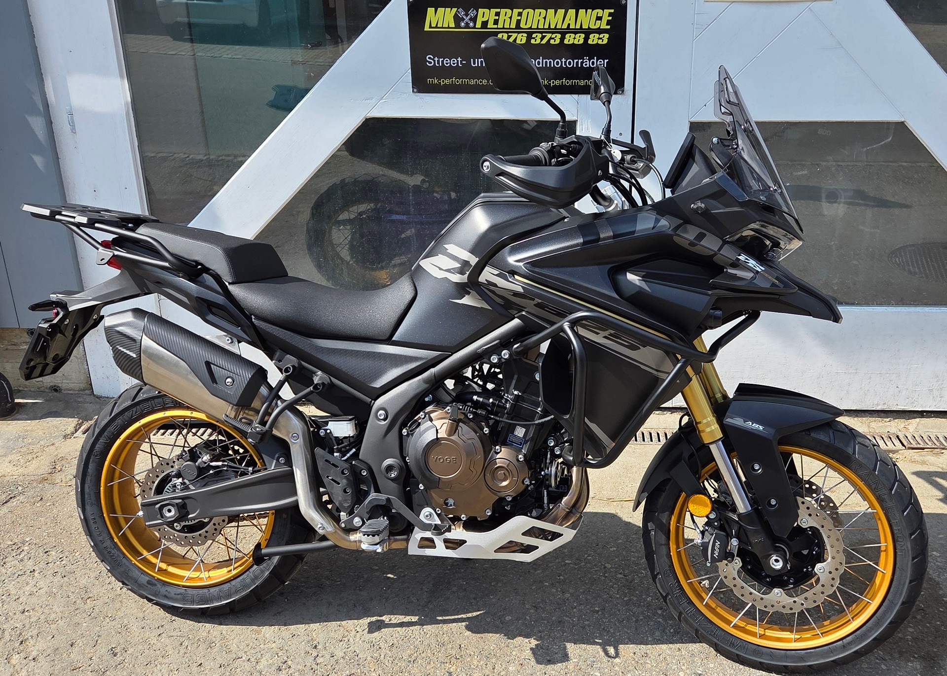 VOGE 625 DSX Black Knight