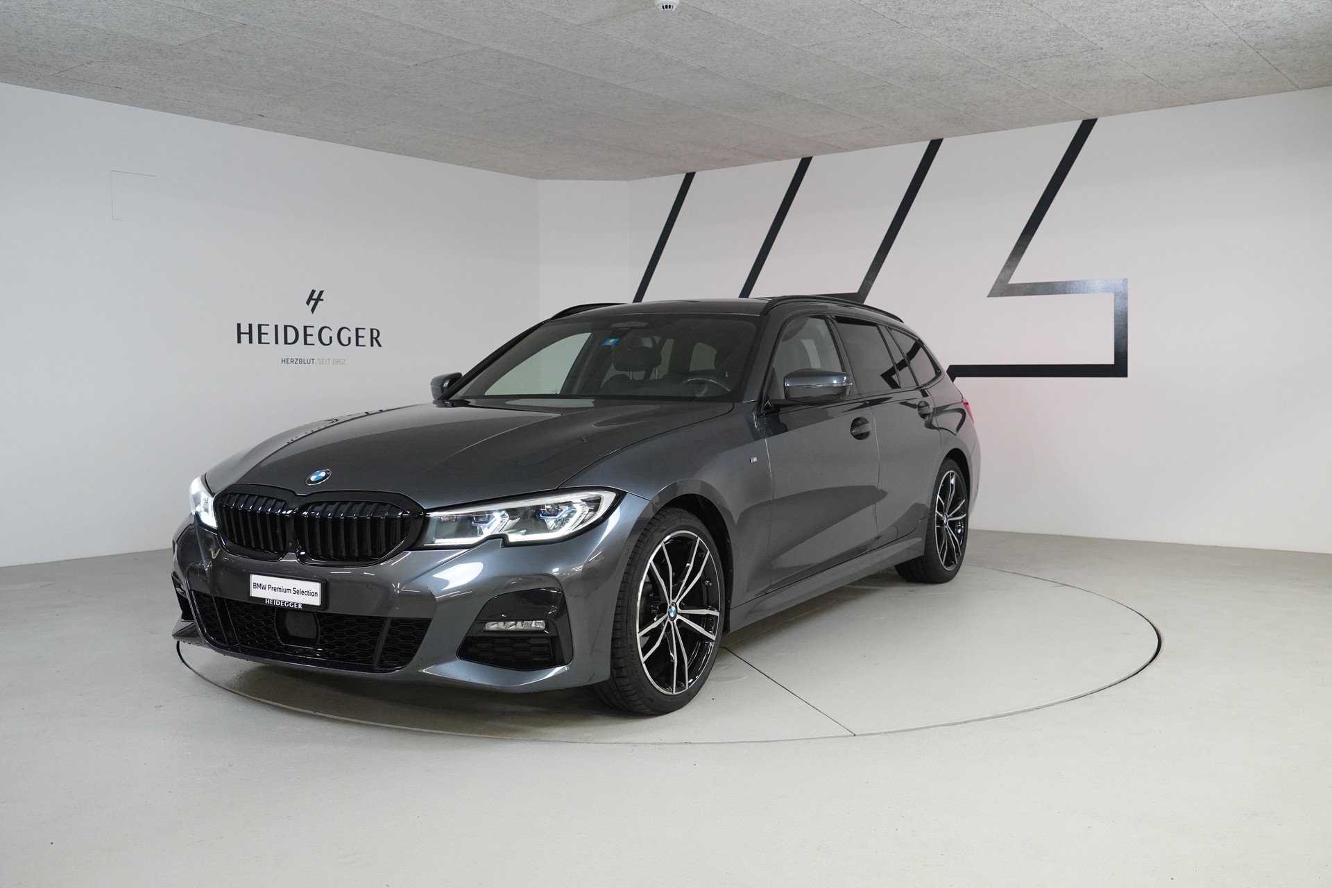 BMW 320d xDrive 48V Touring M Sport Steptronic