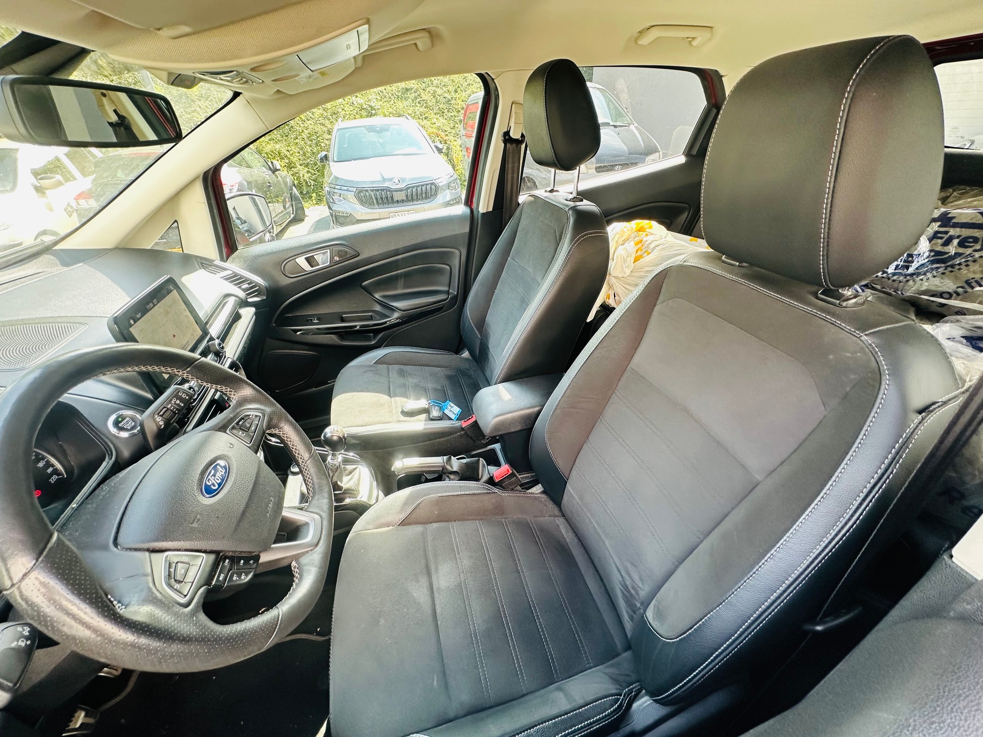 FORD EcoSport 1.0 SCTi ST-Line-image-8