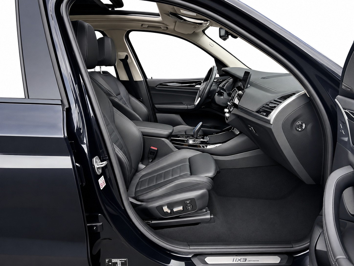 BMW iX3 E-Motor CH FAHRZEUG Limited Edition 0-100-image-4