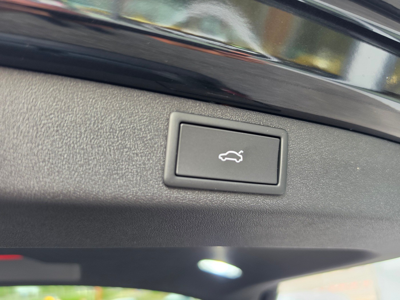 SKODA Elroq RS 4x4-image-6