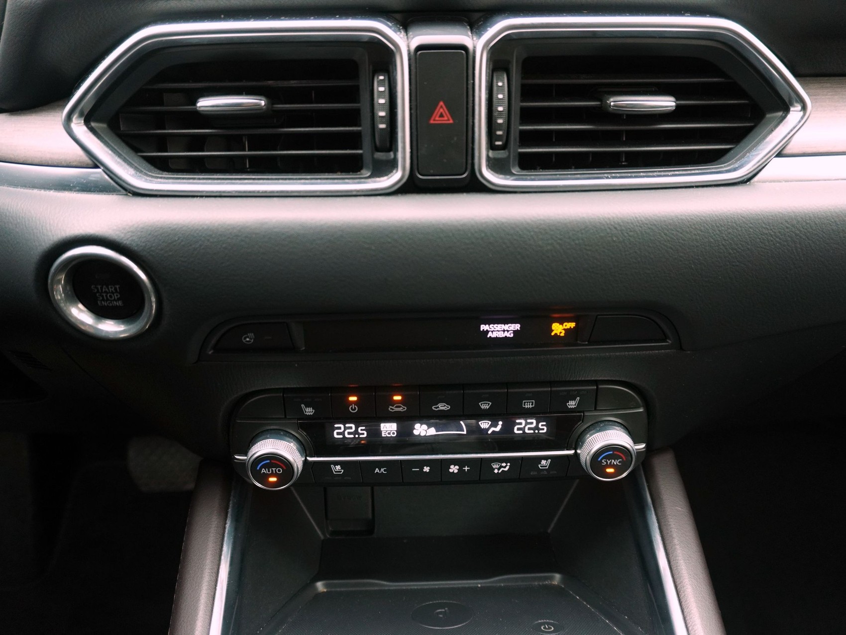 MAZDA CX-5 2.2 D Signature AWD-image-13
