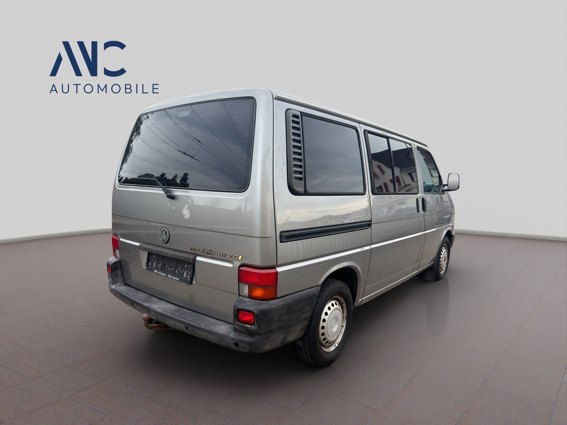 VW T4 Multivan 2.5TDI ABS-image-2