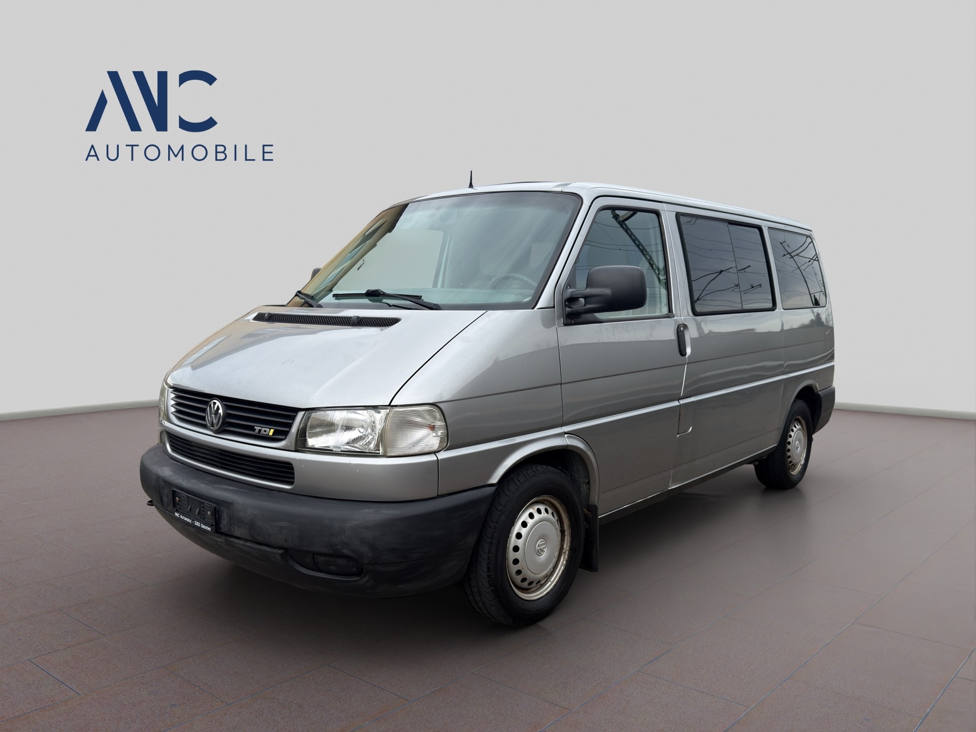 VW T4 Multivan 2.5TDI ABS-image-0