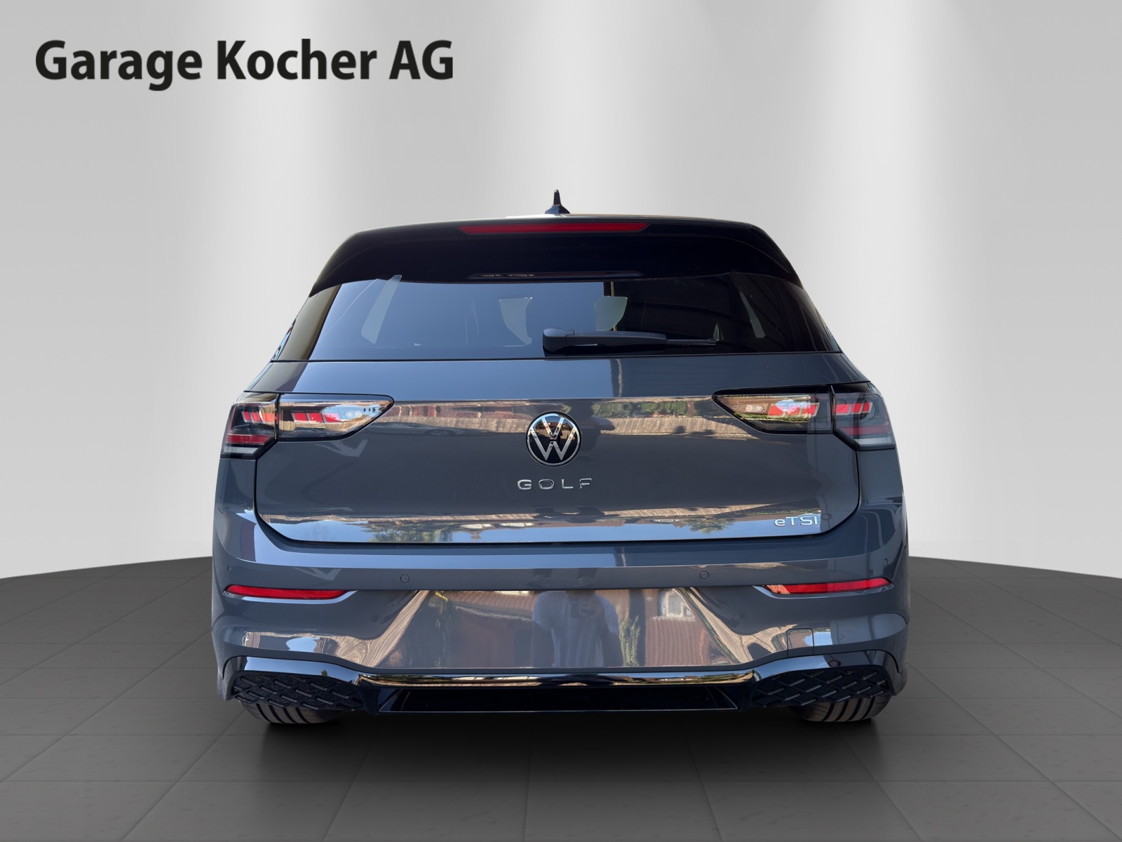 VW Golf 1.5 e TSI mHEV R-Line DSG-image-3