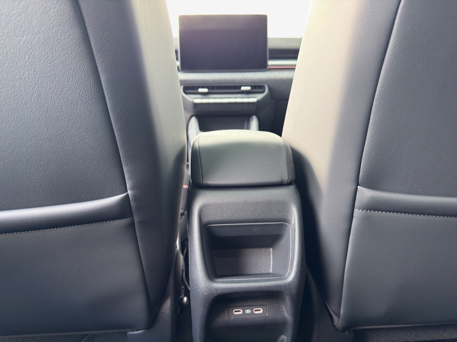 VW ID.Polo 52 kWh Style Edition One Plus-image-10