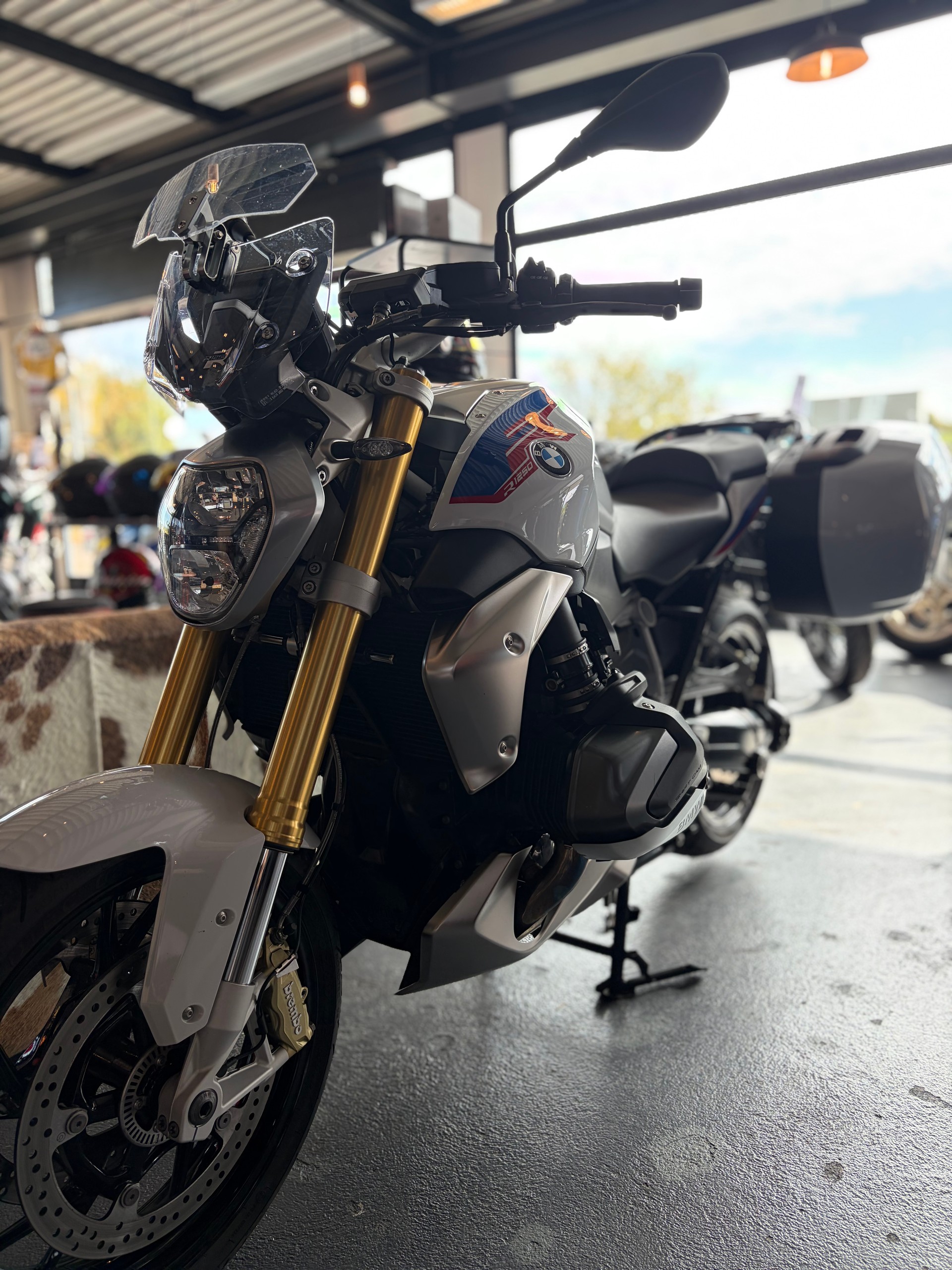 BMW R 1250 R ABS-image-1