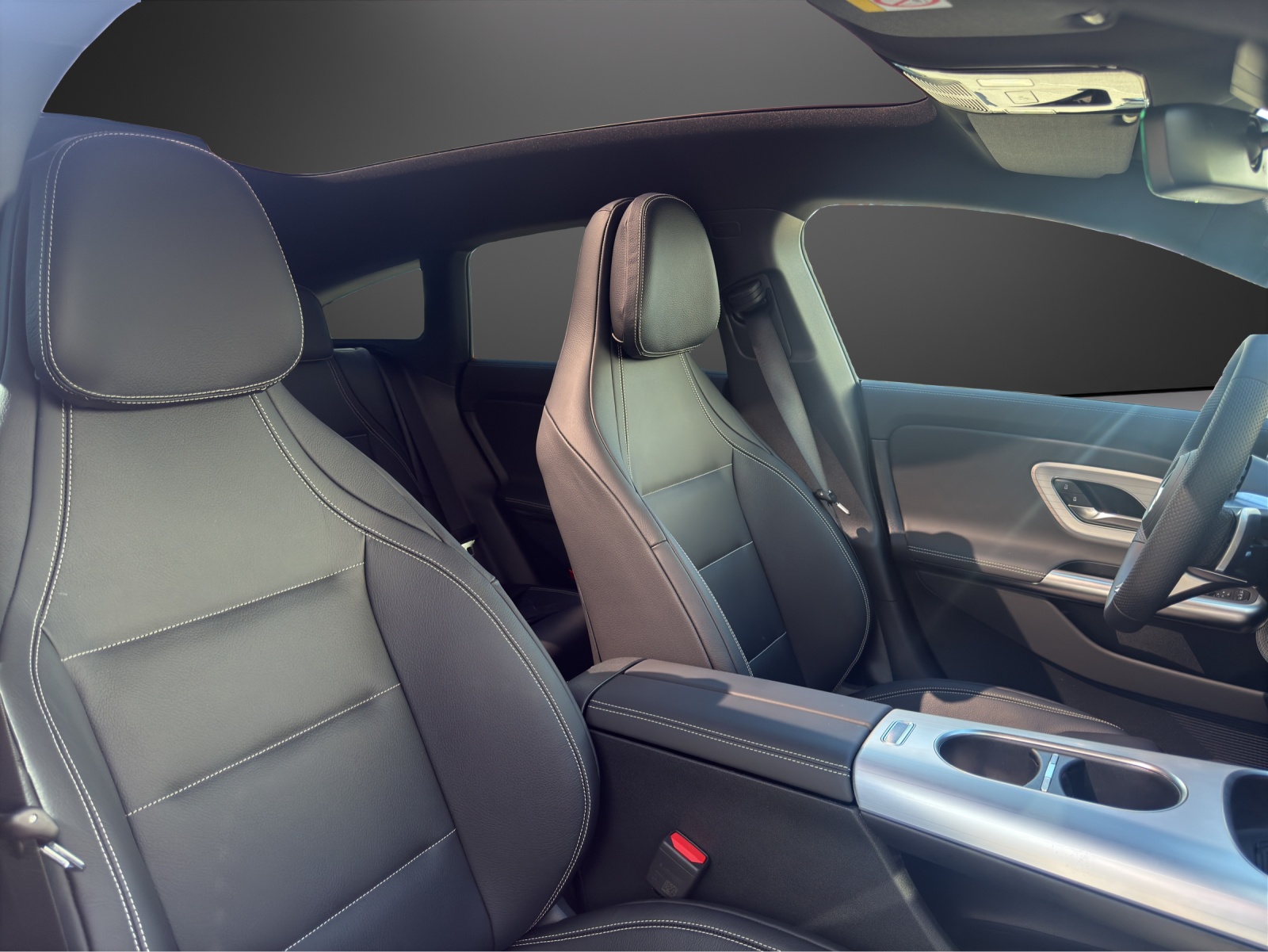 MERCEDES-BENZ CLA Shooting Brake 220 4Matic 8G-DCT-image-12
