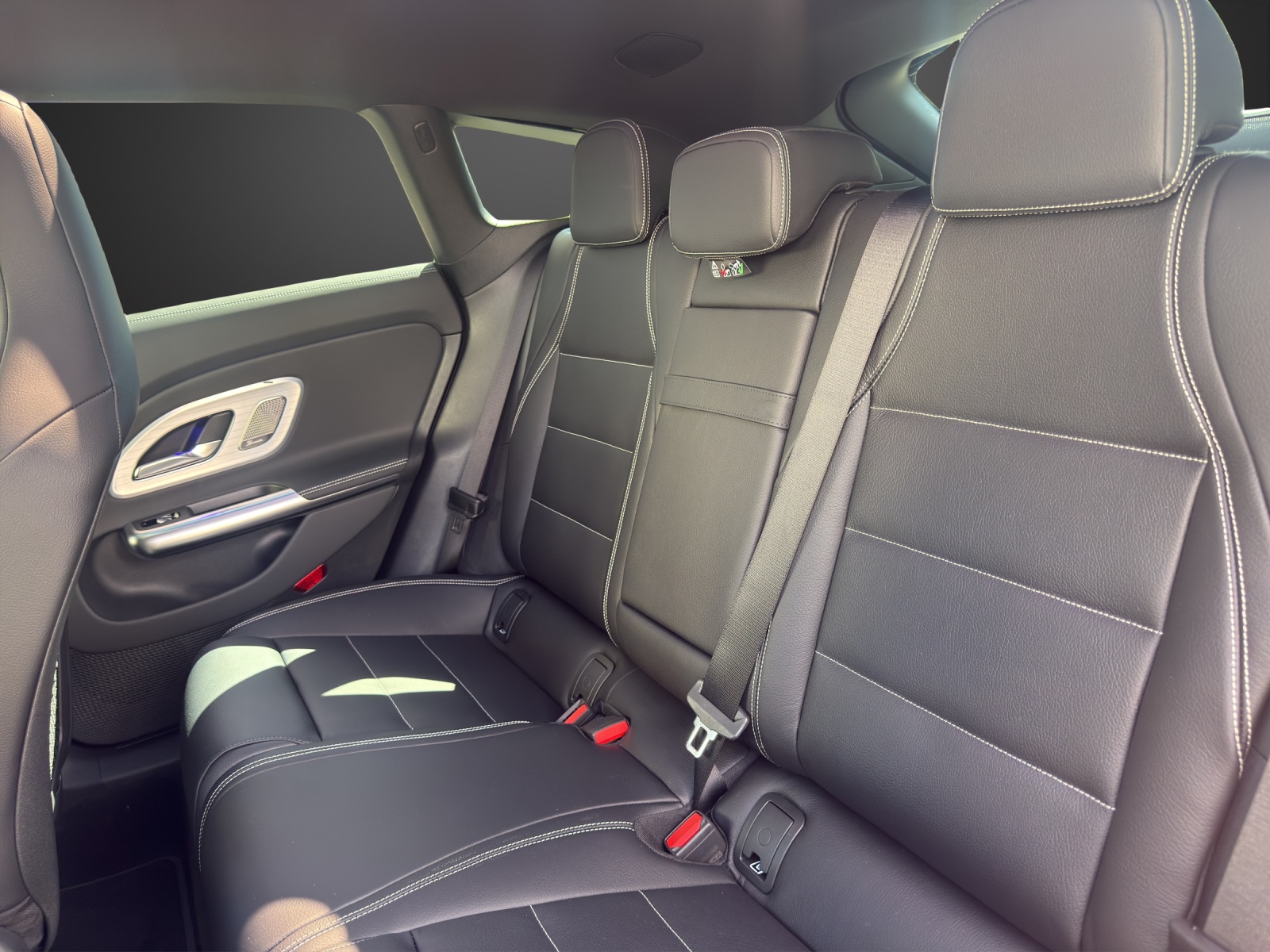 MERCEDES-BENZ CLA Shooting Brake 220 4Matic 8G-DCT-image-13
