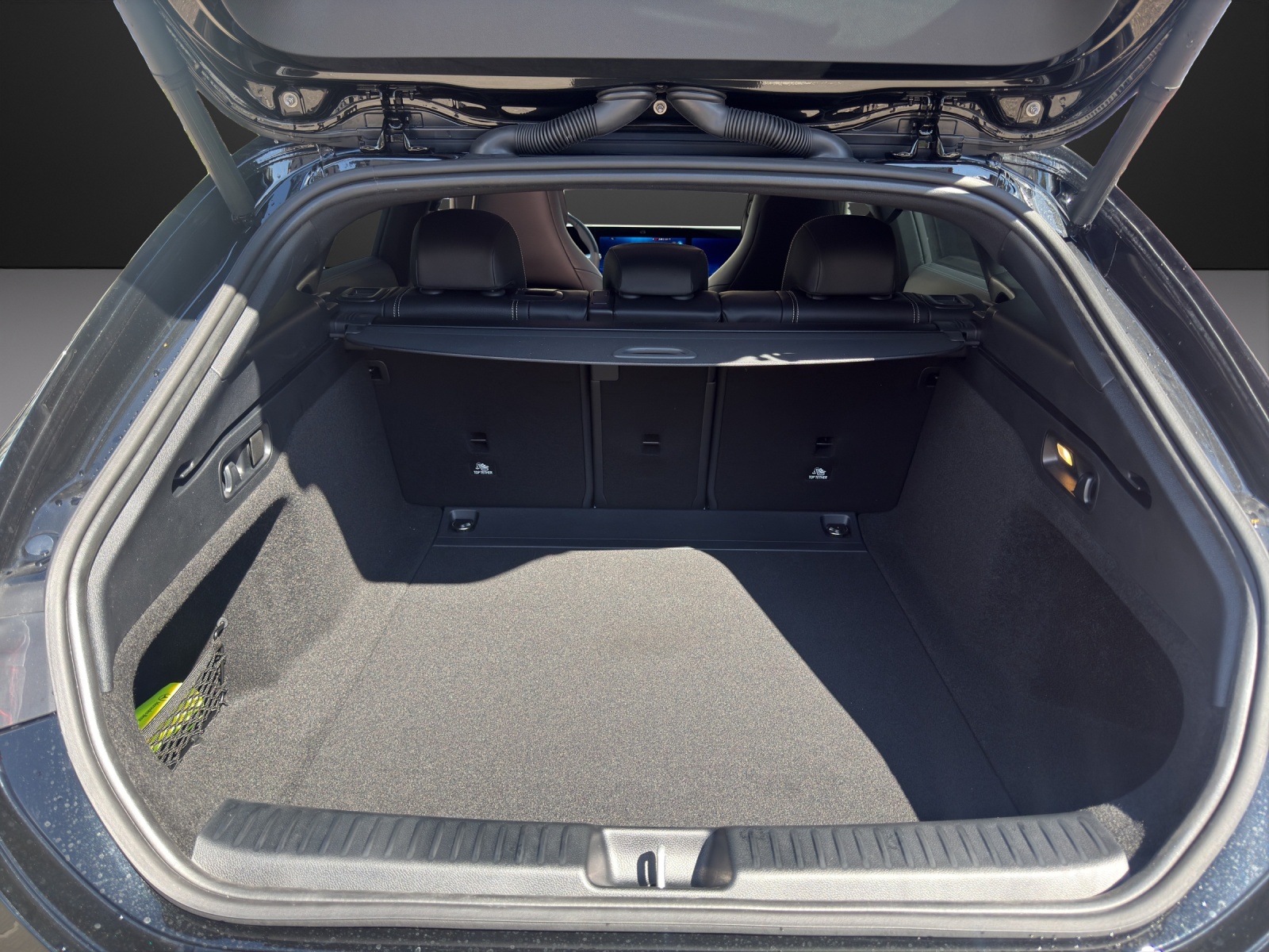 MERCEDES-BENZ CLA Shooting Brake 220 4Matic 8G-DCT-image-14
